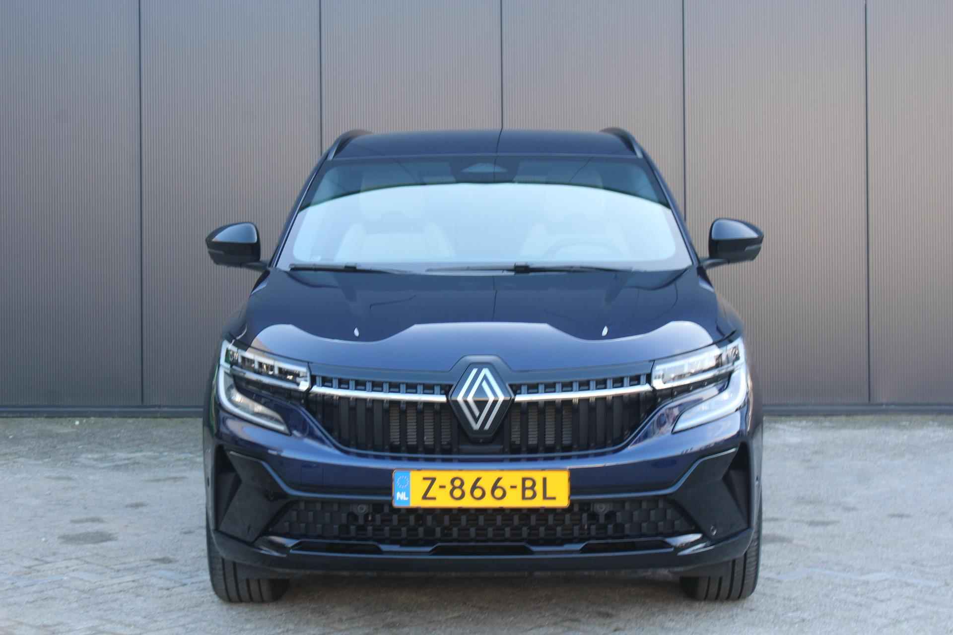Renault Espace E-Tech Hybrid 200Pk iconic 7p. | Google Navigatie | Draadloze Carplay | Parkeersensoren & 360 Camera | Elektrische Stoelen met geheugen | Verwarmbare Stoelen en Stuur | 4-Control besturing | - 2/30