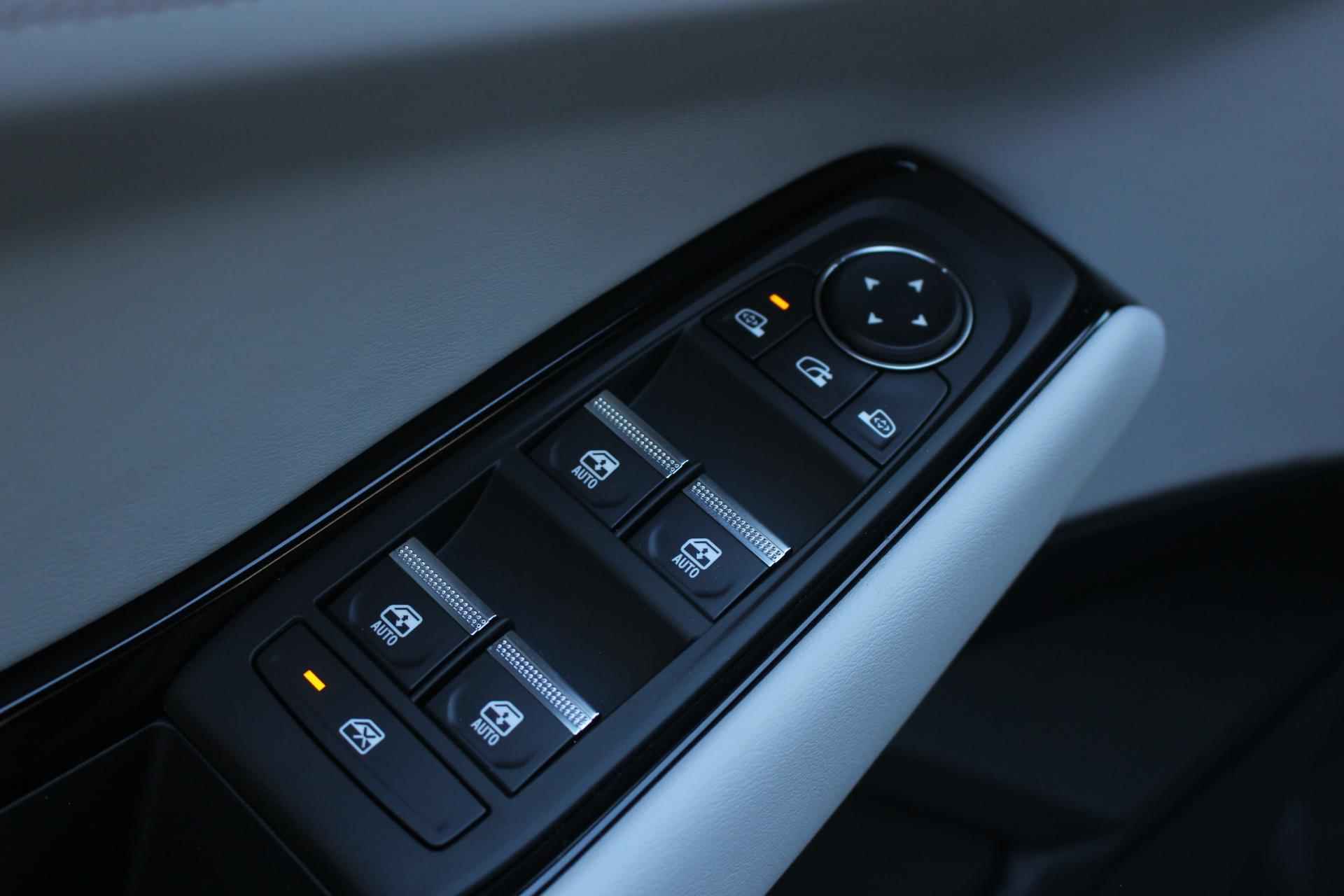 Renault Espace E-Tech Hybrid 200Pk iconic 7p. | Google Navigatie | Draadloze Carplay | Parkeersensoren & 360 Camera | Elektrische Stoelen met geheugen | Verwarmbare Stoelen en Stuur | 4-Control besturing | - 11/30