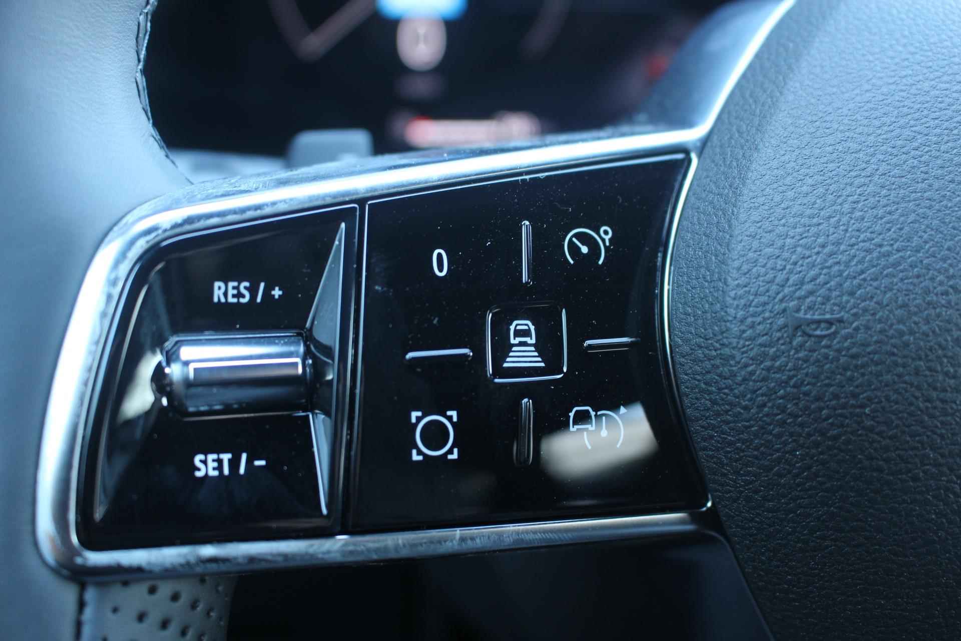 Renault Espace E-Tech Hybrid 200Pk iconic 7p. | Google Navigatie | Draadloze Carplay | Parkeersensoren & 360 Camera | Elektrische Stoelen met geheugen | Verwarmbare Stoelen en Stuur | 4-Control besturing | - 13/30