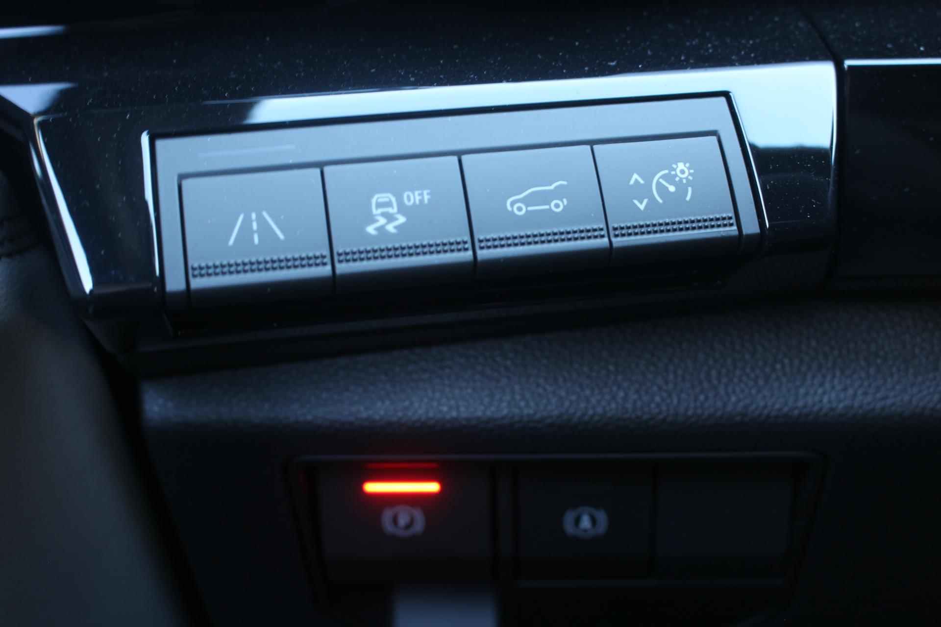 Renault Espace E-Tech Hybrid 200Pk iconic 7p. | Google Navigatie | Draadloze Carplay | Parkeersensoren & 360 Camera | Elektrische Stoelen met geheugen | Verwarmbare Stoelen en Stuur | 4-Control besturing | - 19/30