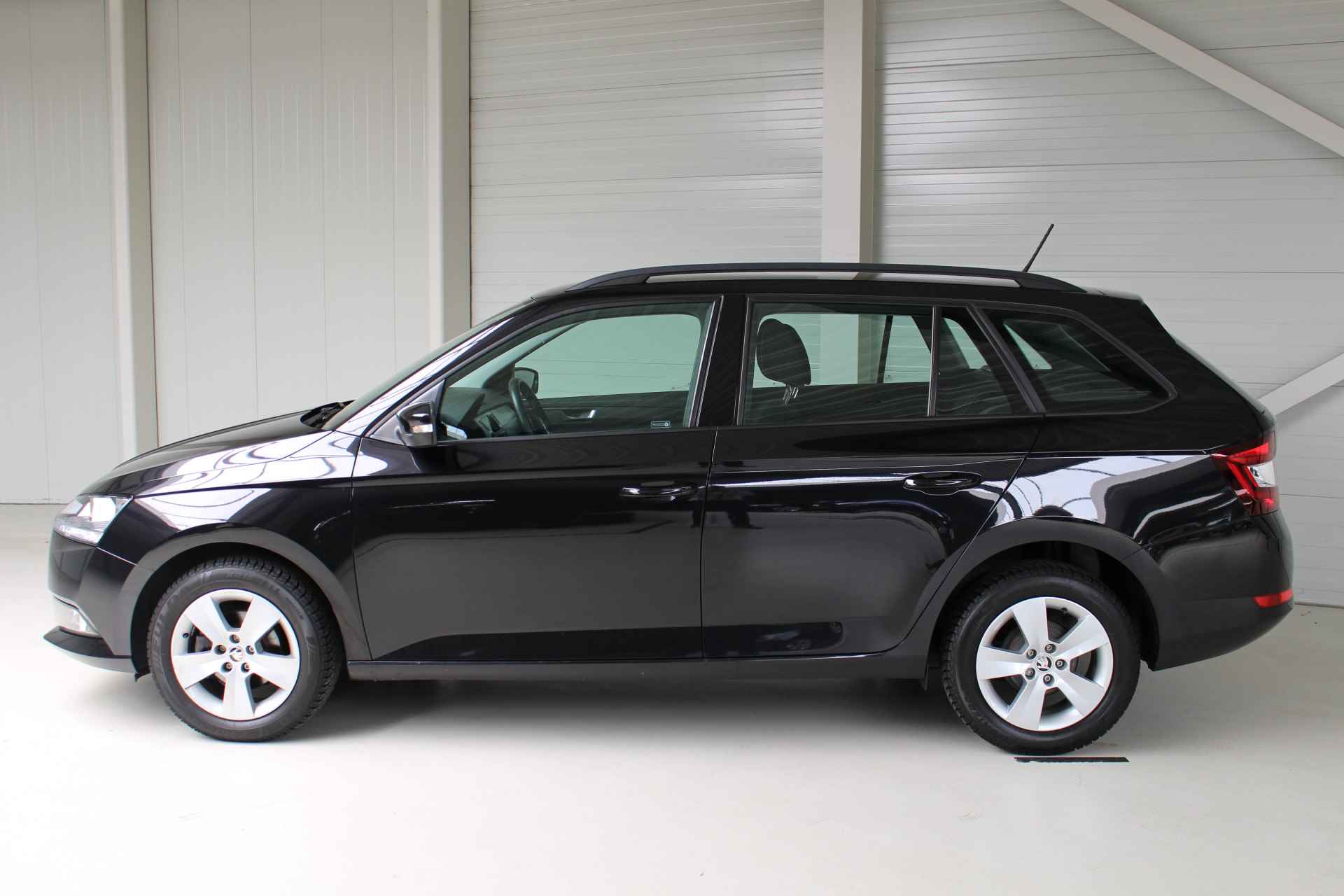 Škoda Fabia Combi 1.0 TSI Business Edition Airco | Centrale vergrendeling | Cruise Control | App connect - 2/20