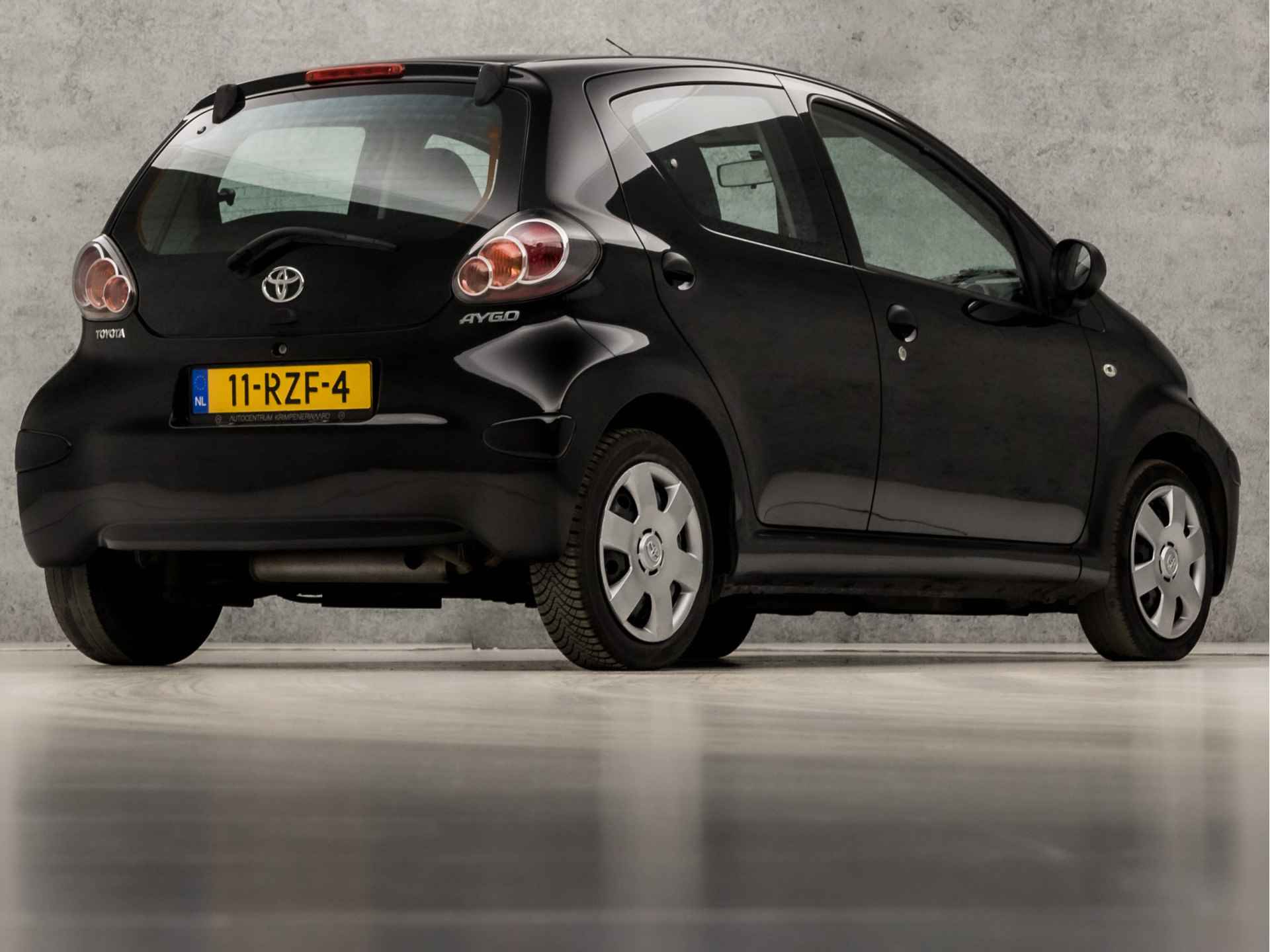 Toyota Aygo 1.0-12V Sport (5 DEURS, NIEUWE APK, SPORTSTOELEN, STUURBEKRACHTIGING, NIEUWSTAAT) - 5/26