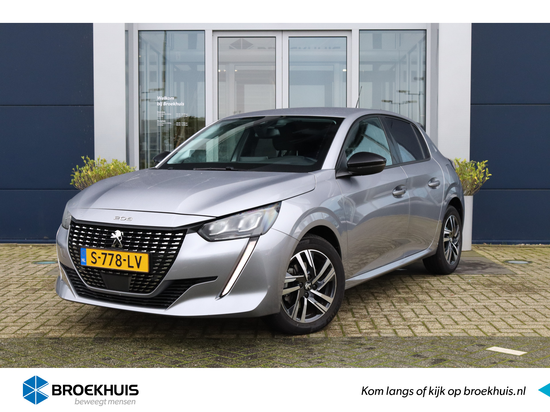 Peugeot 208 1.2 PureTech Allure Automaat | Navigatie | Climate Control | Cruise | Carplay | Camera