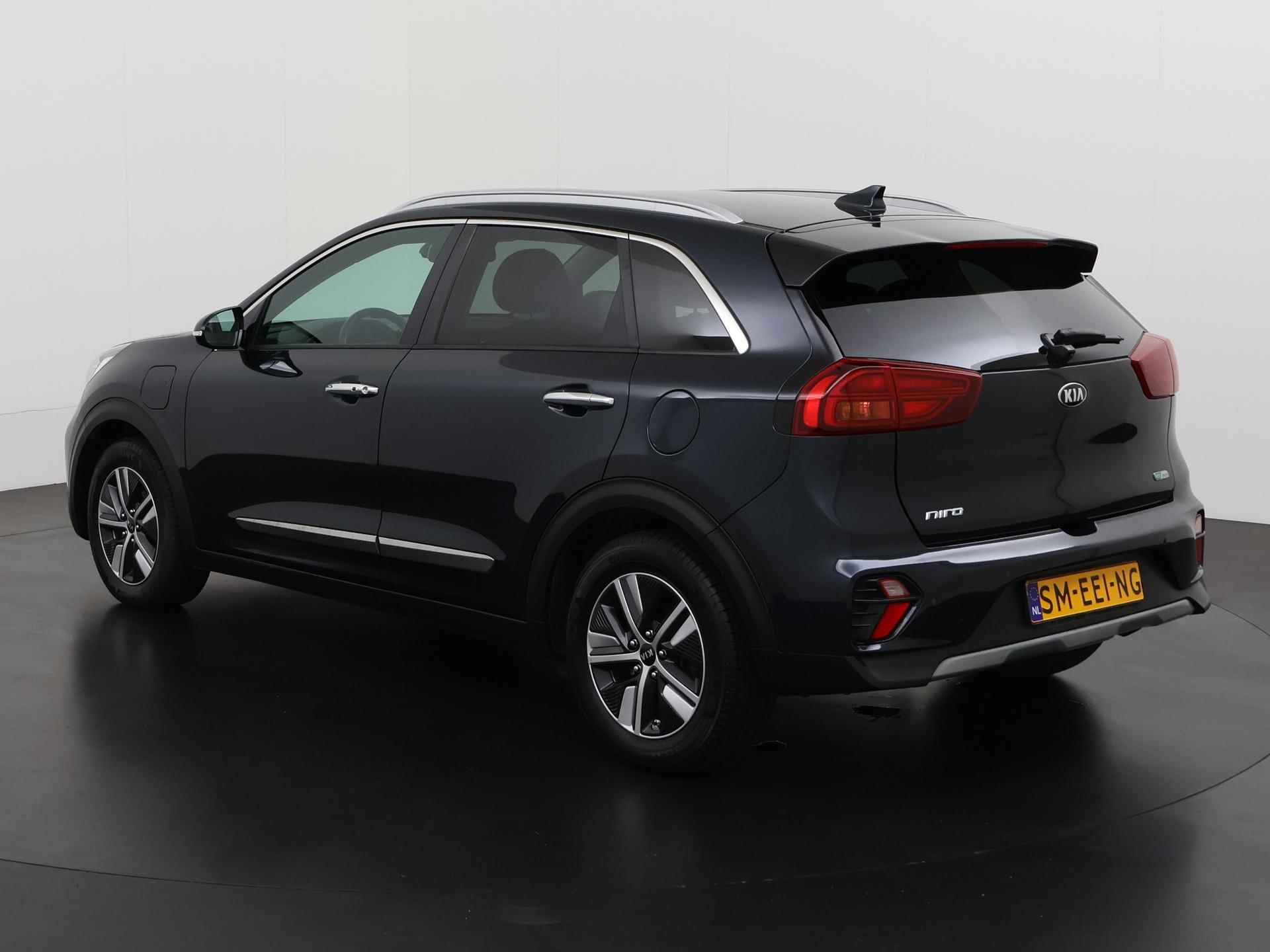 Kia Niro 1.6 GDi PHEV ExecutiveLine | Schuifdak | Leder | Stoelventilatie | JBL | Zondag Open! - 6/44