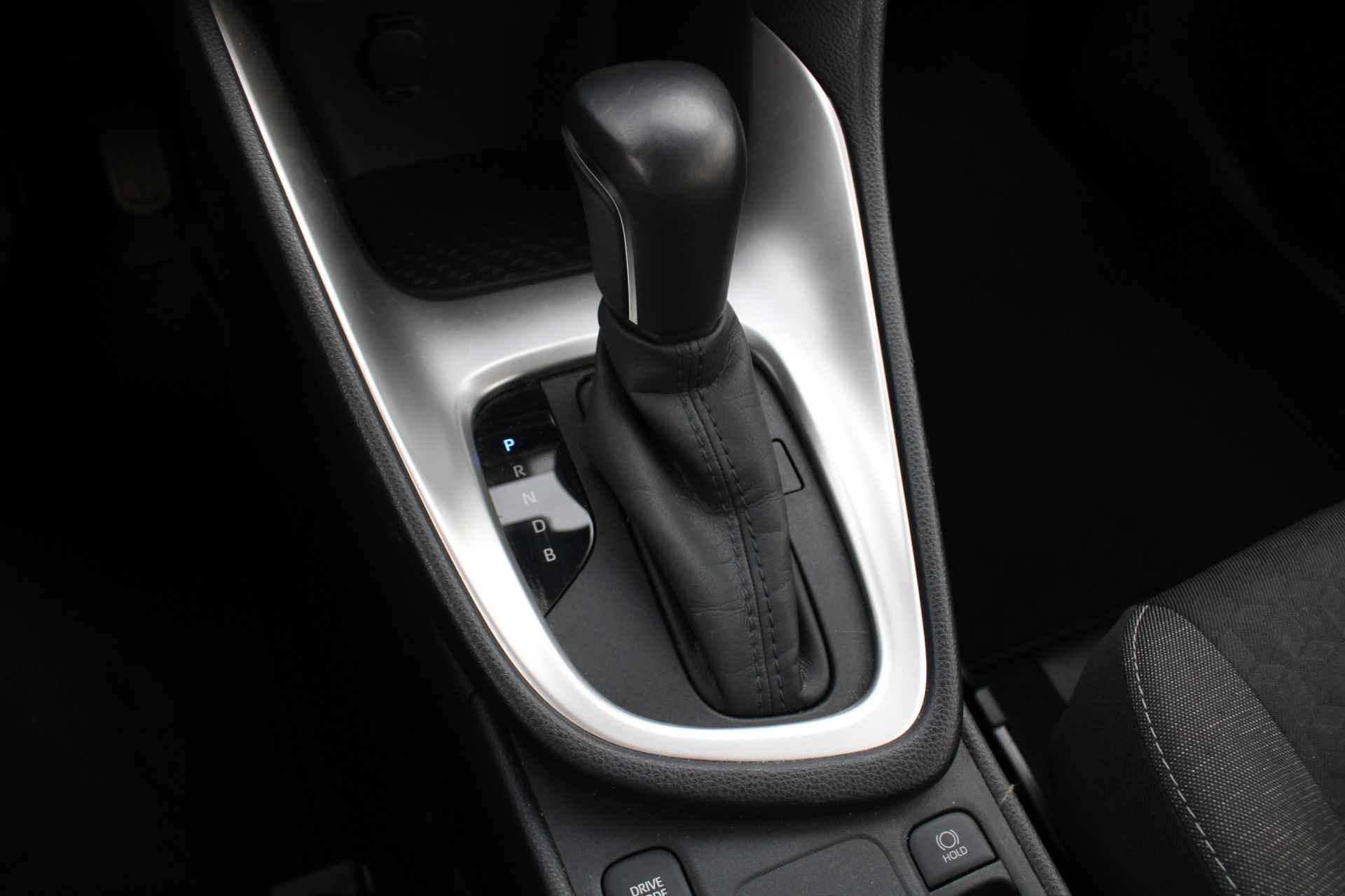 Toyota Yaris 1.5 Hybrid Dynamic Automaat Achteruitrijcamera, Adaptieve Cruise Control, Apple Carplay/Android Auto - 21/37