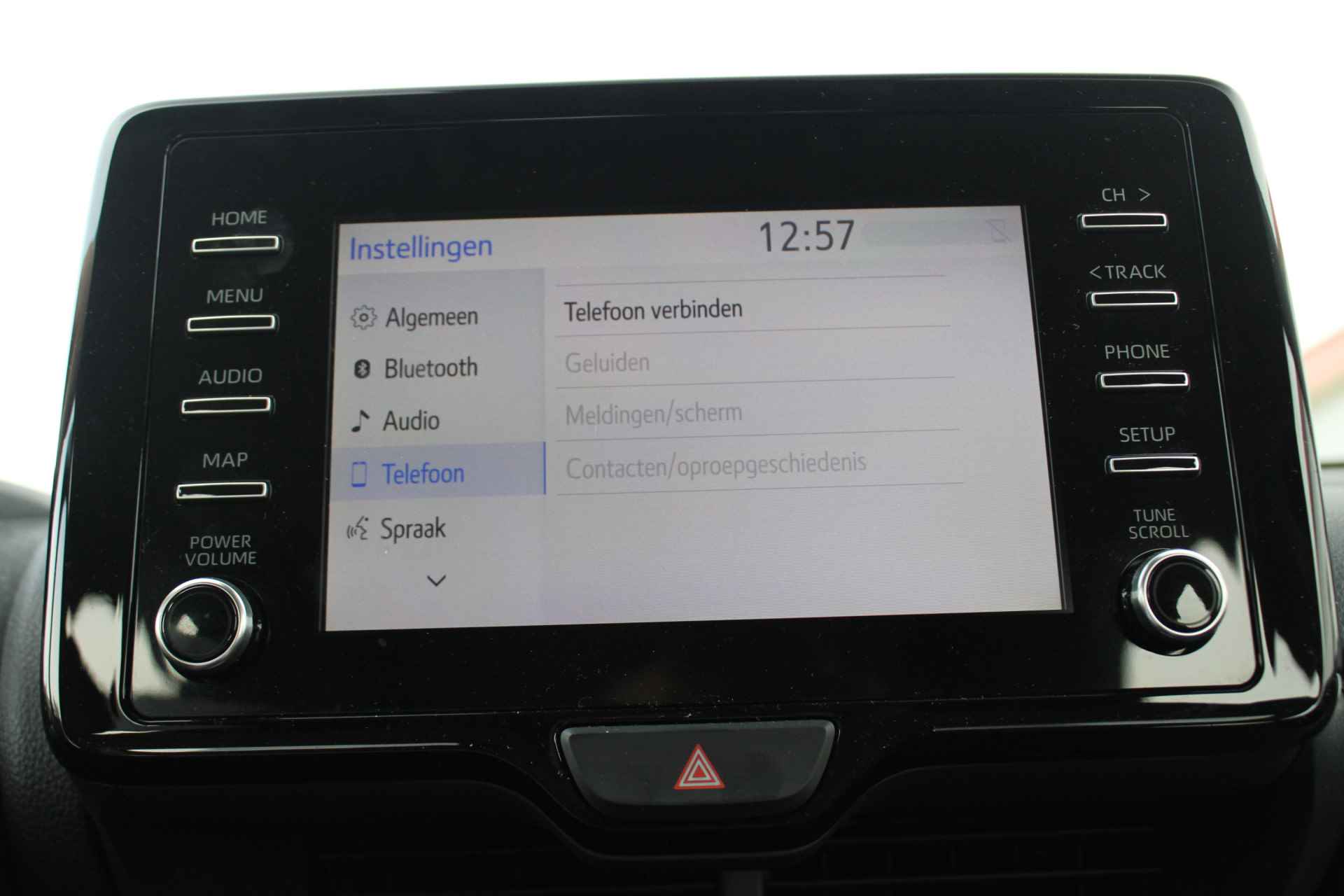 Toyota Yaris 1.5 Hybrid Dynamic Automaat Achteruitrijcamera, Adaptieve Cruise Control, Apple Carplay/Android Auto - 26/37