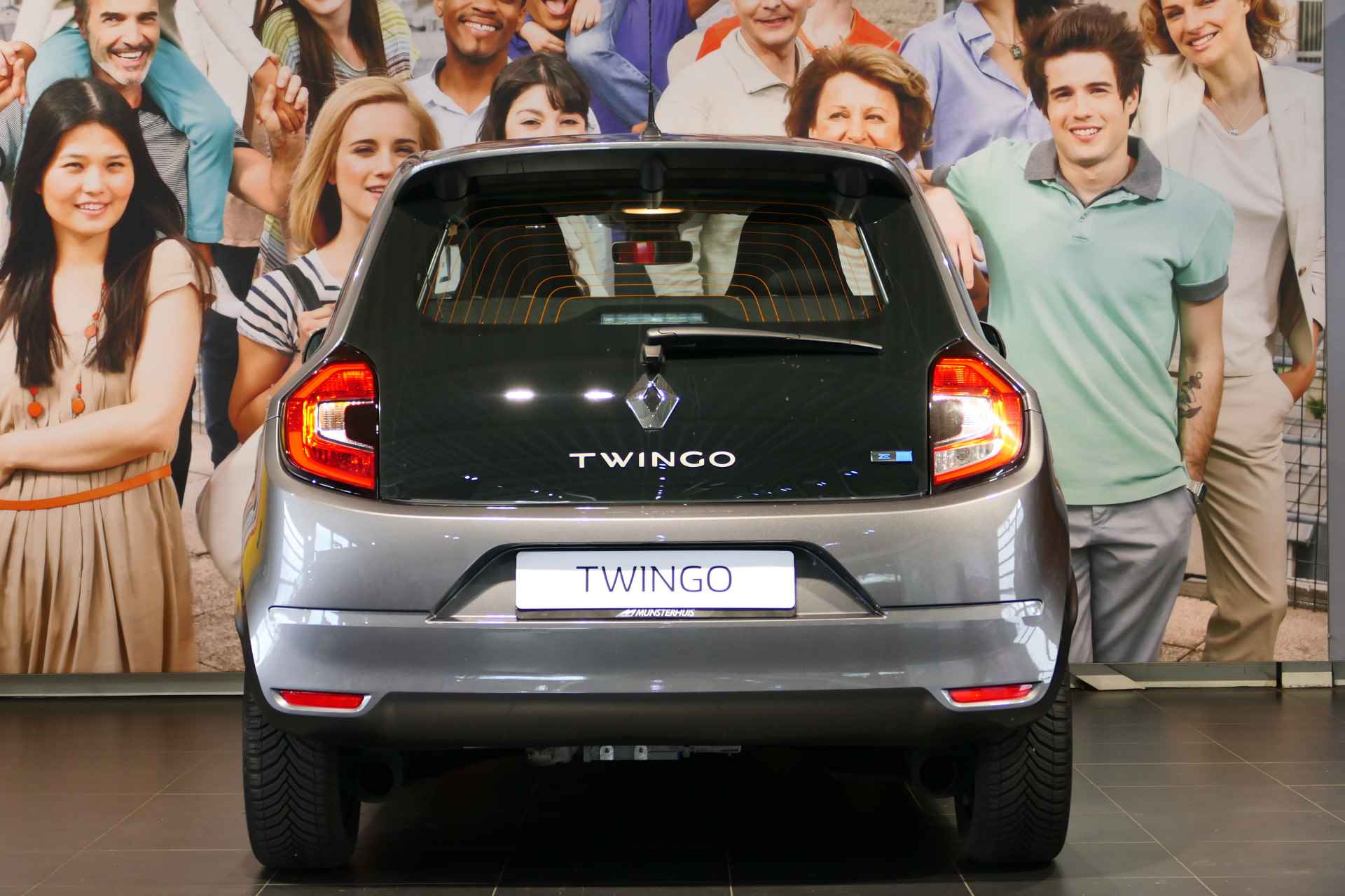 Renault Twingo Z.E. R80 Collection - E-tech, All Season Banden, Navi, DAB - 4/42