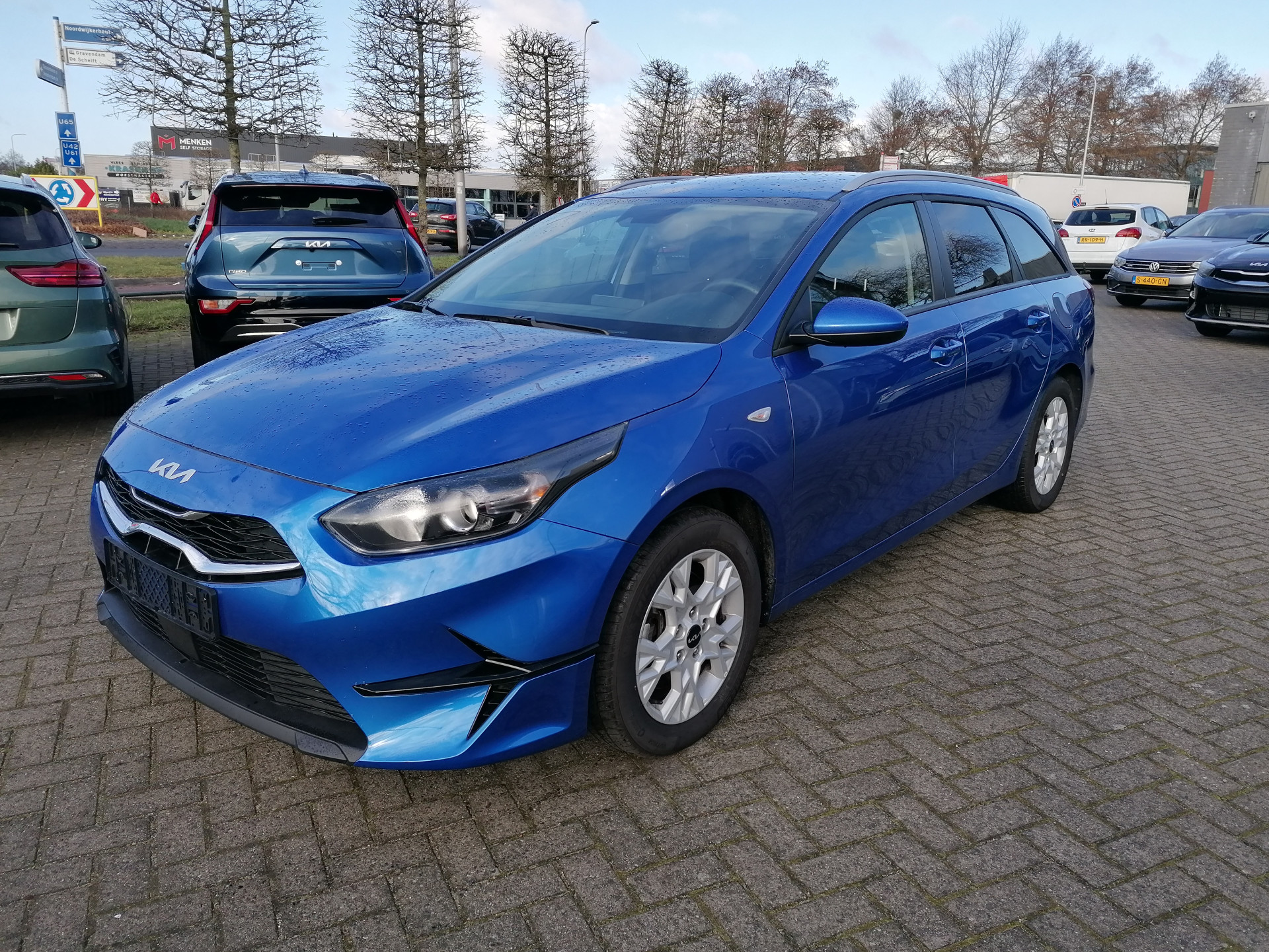 Kia Ceed SW 1.5 T-GDi DynamicLine | 1410KG TREKGEWICHT | CAMERA | AIRCO | Wij bieden ook financiering mogelijkheden aan.