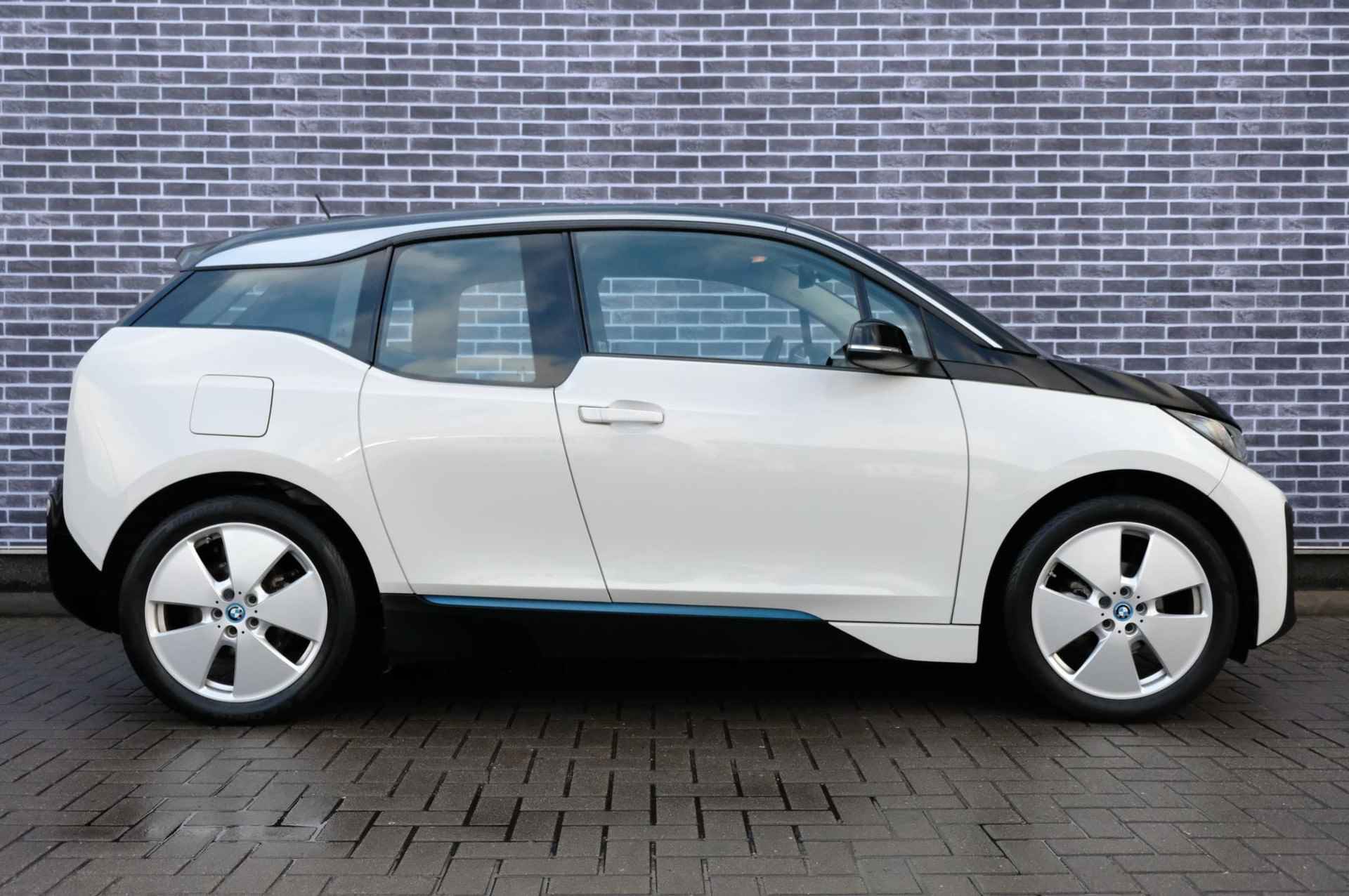 BMW i3 Basis 120Ah 42 kWh | Navi | Cruise | Stoelverwarming | Automaat - 20/33
