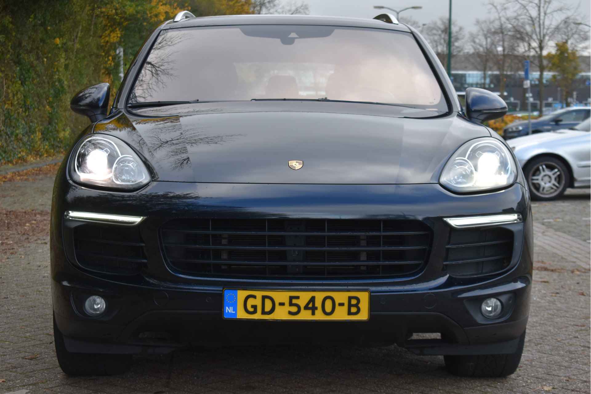 Porsche Cayenne 3.0 S E-Hybrid 416 PK | NL-Auto | Mem.stoelen | Navi | Luchtvering | Vol Leder | Full LED - 6/65