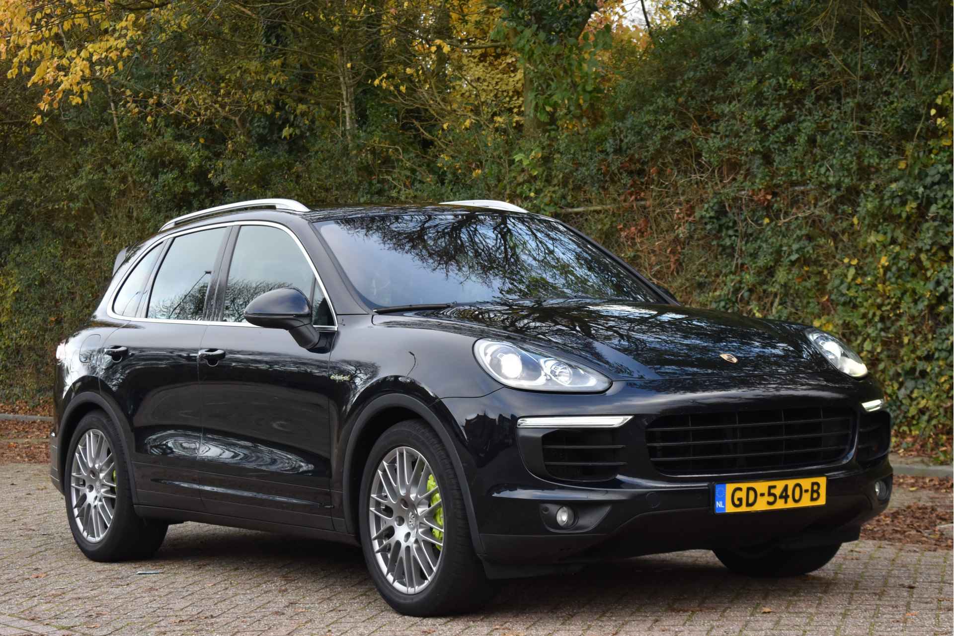 Porsche Cayenne 3.0 S E-Hybrid 416 PK | NL-Auto | Mem.stoelen | Navi | Luchtvering | Vol Leder | Full LED - 7/65