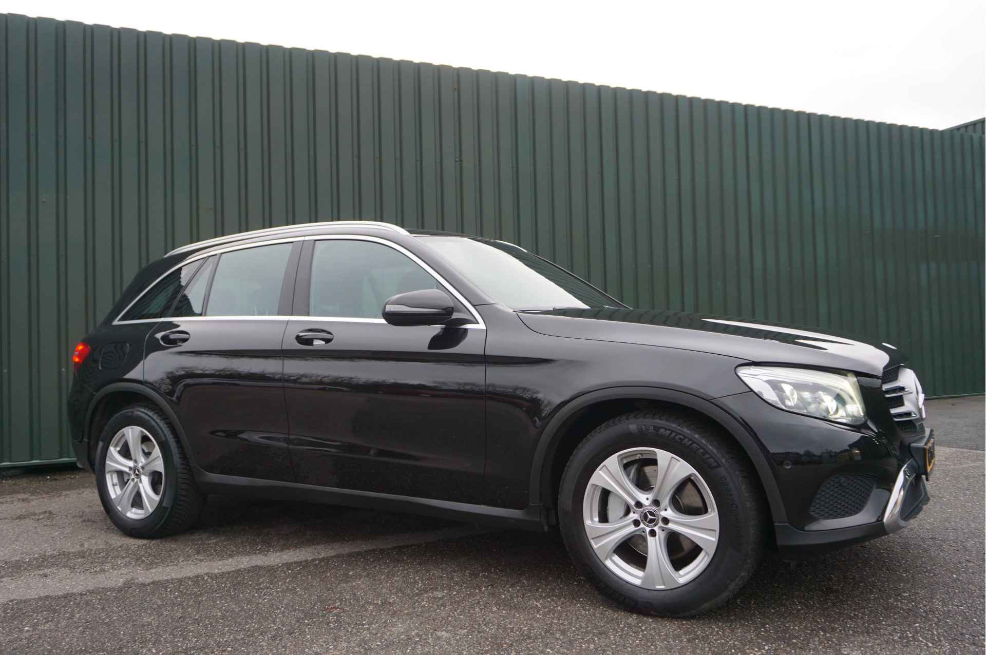 Mercedes-Benz GLC 220d 4MATIC Premium Plus + Panoramadak/ Navi/ Cruise/ Schitterend/ Garantie! - 3/46