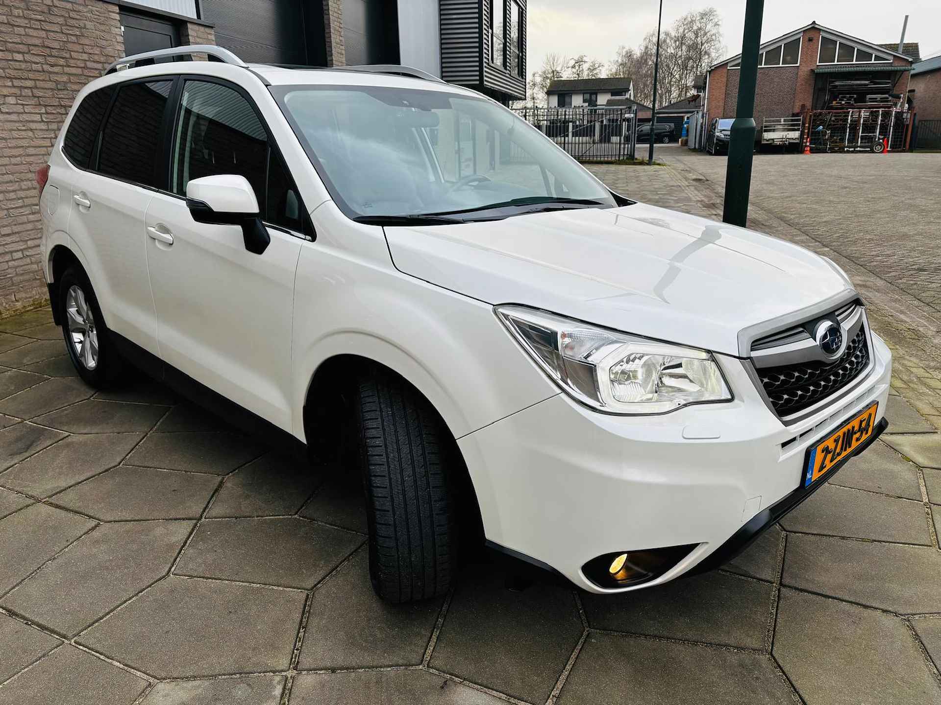 Subaru Forester 2.0 Executive| AUTOMAAT 4WD/AWD Sym.|Panodak elec.|Leder|stoelverw. - 3/29