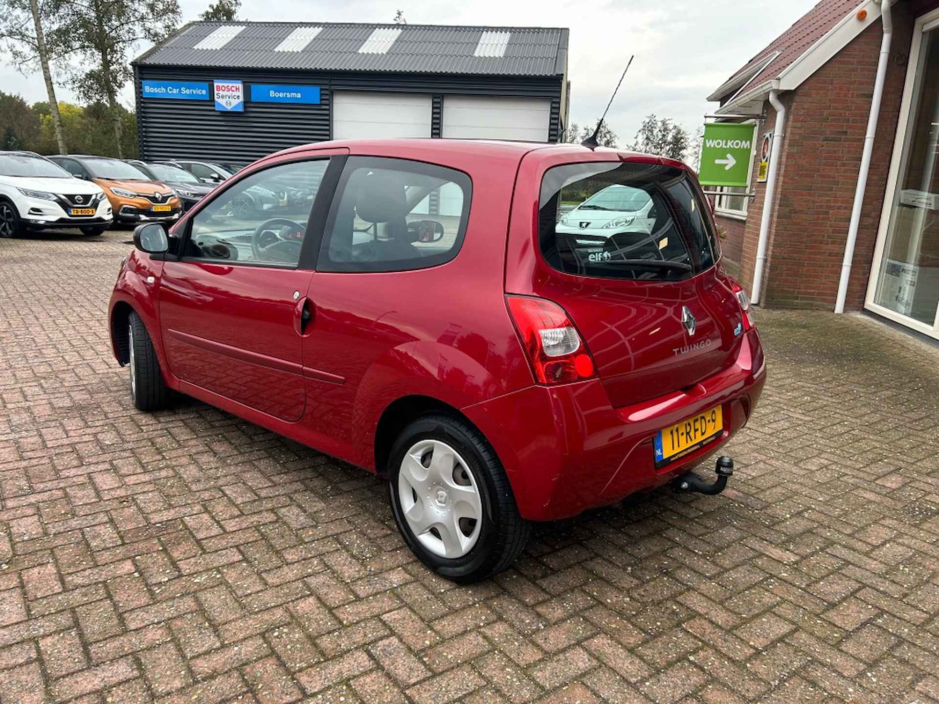 RENAULT Twingo 1.2-16V NIGHT &amp; DAY PRACHTIGE AUTO! AIRCO/CRUISE/TREKHAAK/ENZ. - 36/38