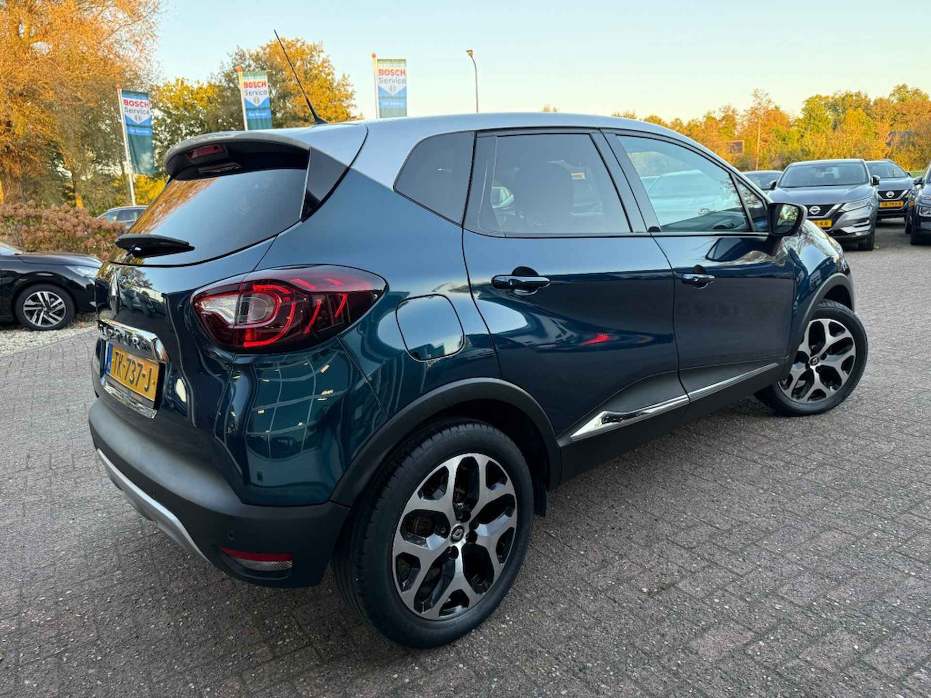 RENAULT Captur 0.9 TCE INTENS HOGE ZIT &amp; INSTAP! AIRCO/ECC/CRUISE/LICHT METALEN - 32/34