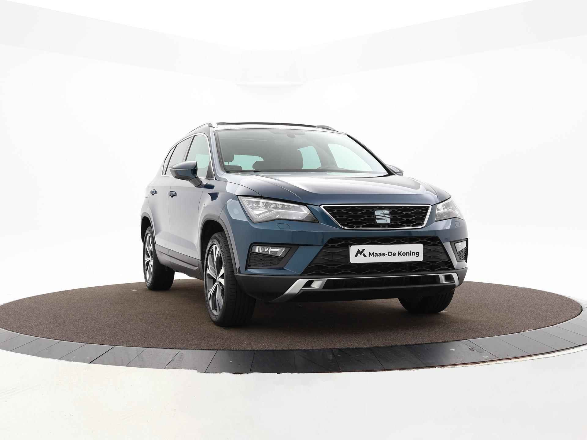 SEAT Ateca 1.4 EcoTSI 150pk Xcellence · Panoramadak · Camera · Keyless · Inklap. Trekhaak · Stoelverwarming · 18"Velgen · Navigatie · Apple/Android Car Play · - 4/36