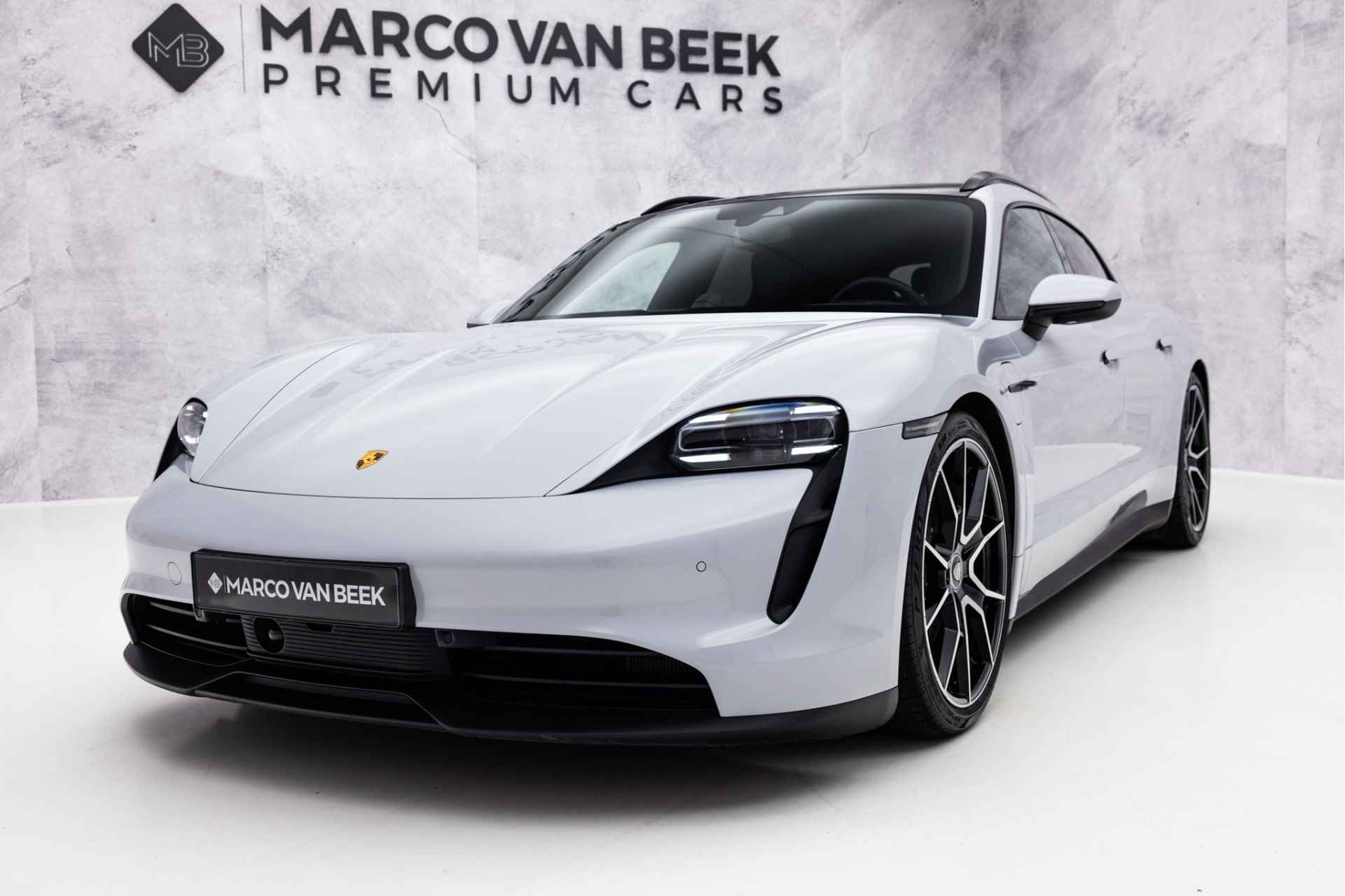 Porsche Taycan Sport Turismo 93 kWh Performance Accu | Pano | InnoDrive | Comfortstoel | 21" - 25/48