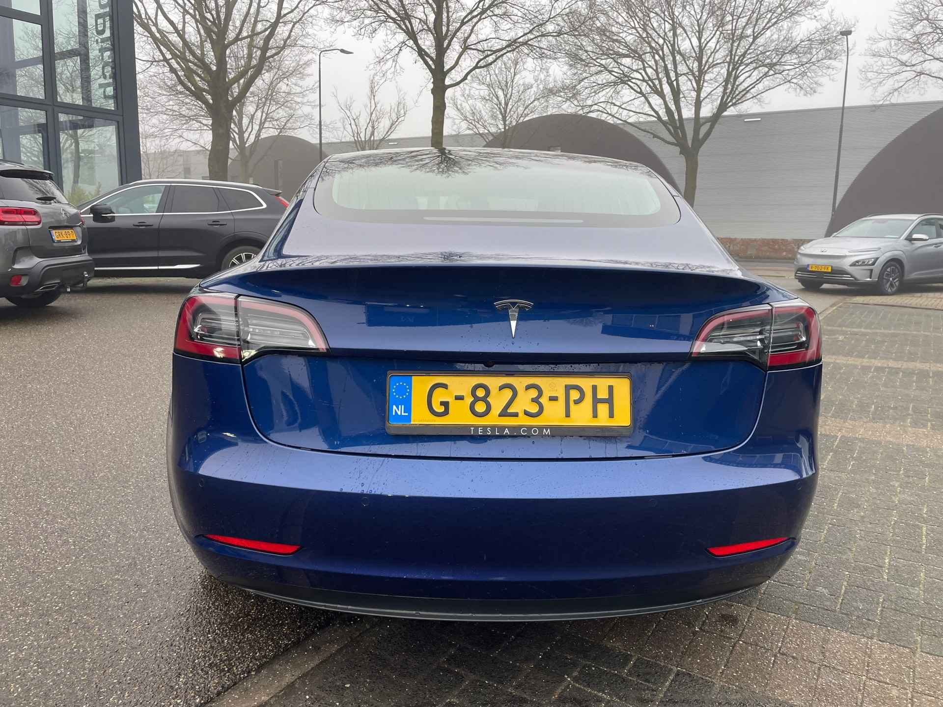 Tesla Model 3 Standard RWD Plus 60 kWh RIJKLAARPRIJS INCL. 12MND BOVAG - 4/19