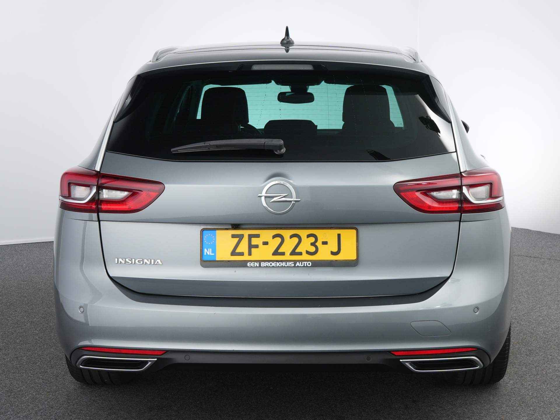 Opel Insignia Sports Tourer 1.6 Turbo Business Executive 200PK | Origineel Nederlands | Dealer onderhouden | - 5/39