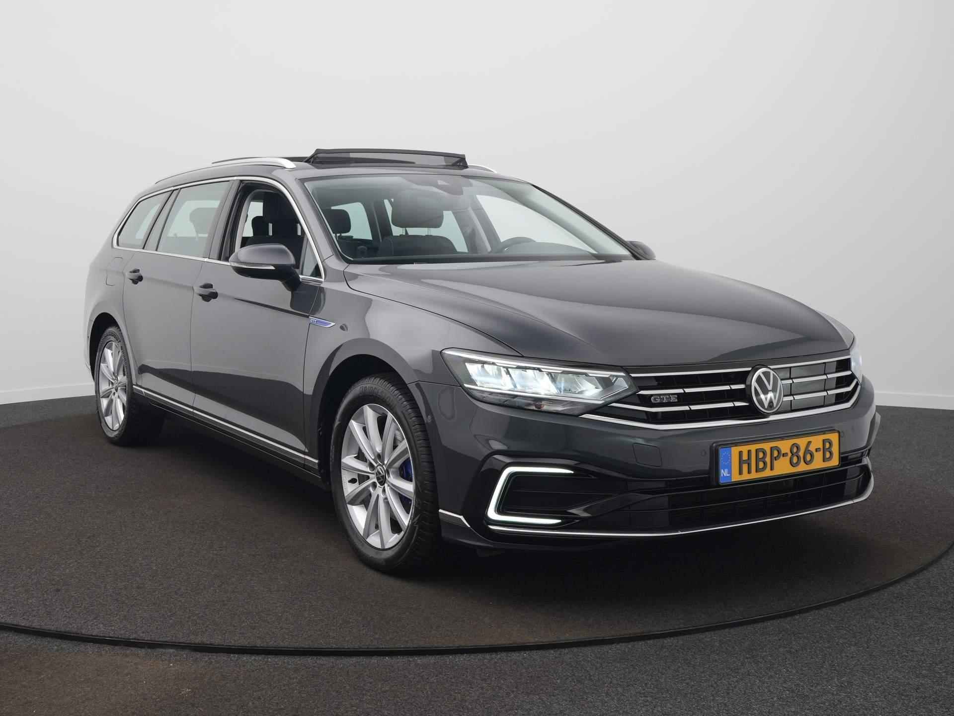 Volkswagen Passat Variant 1.4 TSI PHEV GTE Business Panoramadak / Camera / Led - 3/62