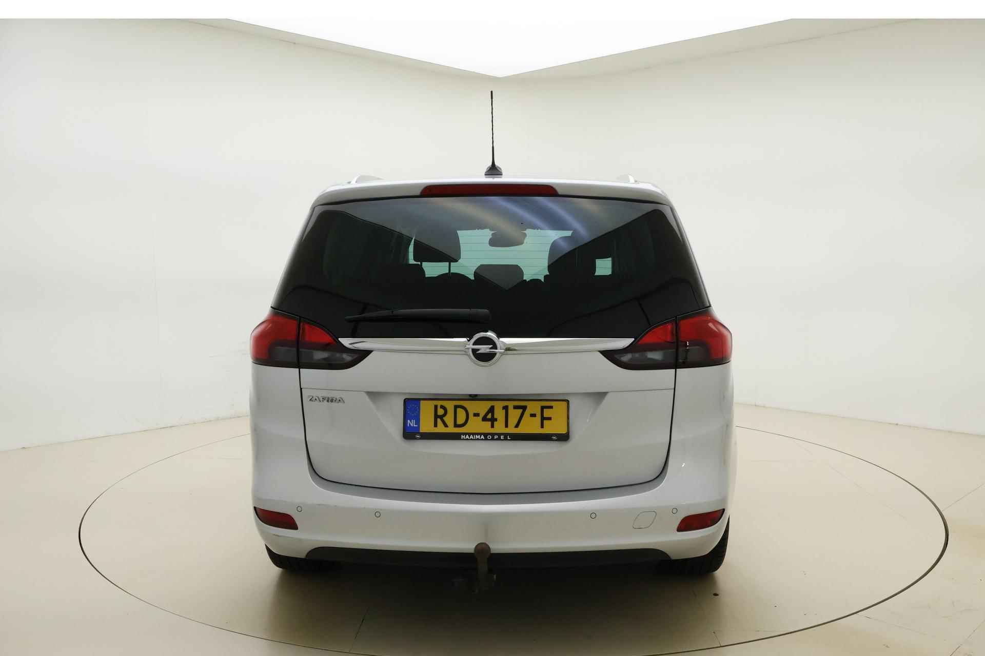 Opel Zafira 1.4 Turbo 140pk Business Executive 7persoons | Navigatie | Achteruitrijcamera | Climate control | Cruise control | Parkeersensoren | Trekhaak - 14/32