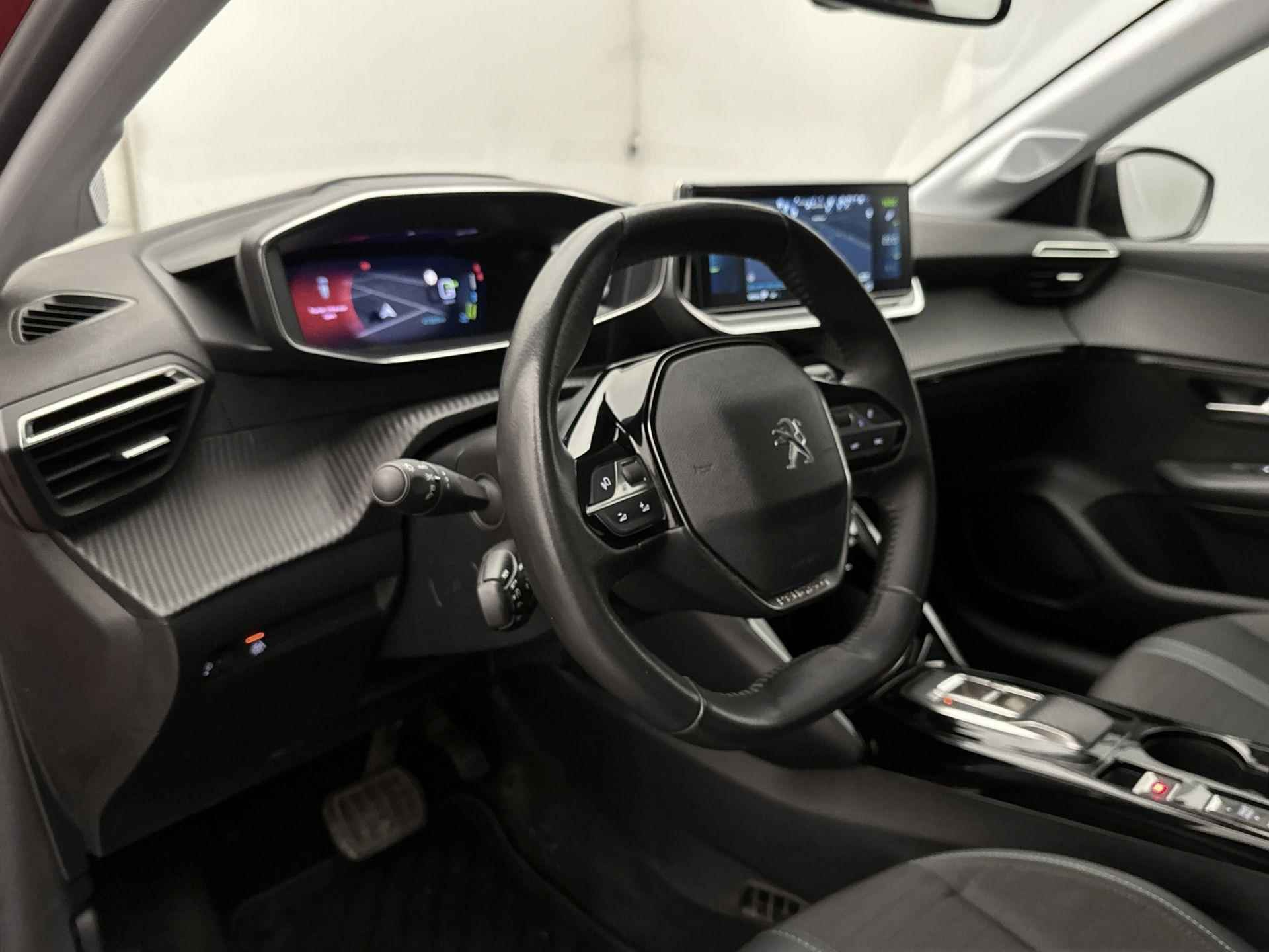 Peugeot e-208 EV Allure Pack 50 kWh 136 pk | Navigatie | Achteruitrijcamera | Parkeersensoren Achter | LED Koplampen | Keyless Start | DAB Ontvanger | Climate Control | Cruise Control | 16" Lichtmetalen Velgen | Apple Carplay/Android Auto | - 11/36