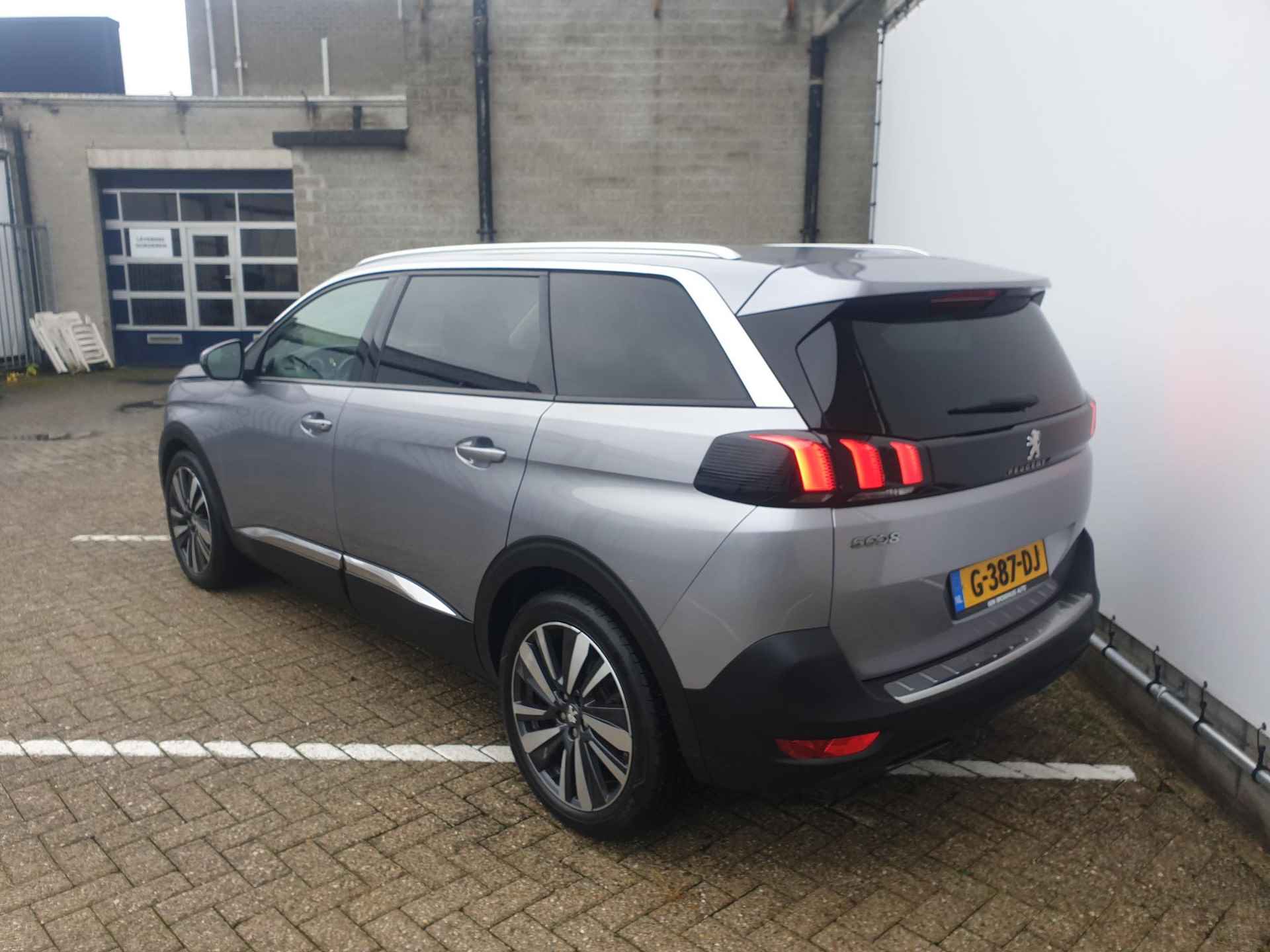 Peugeot 5008 1.2 PureTech Blue Lease Premium | Navigatie | Camera | Cruise Control - 3/45