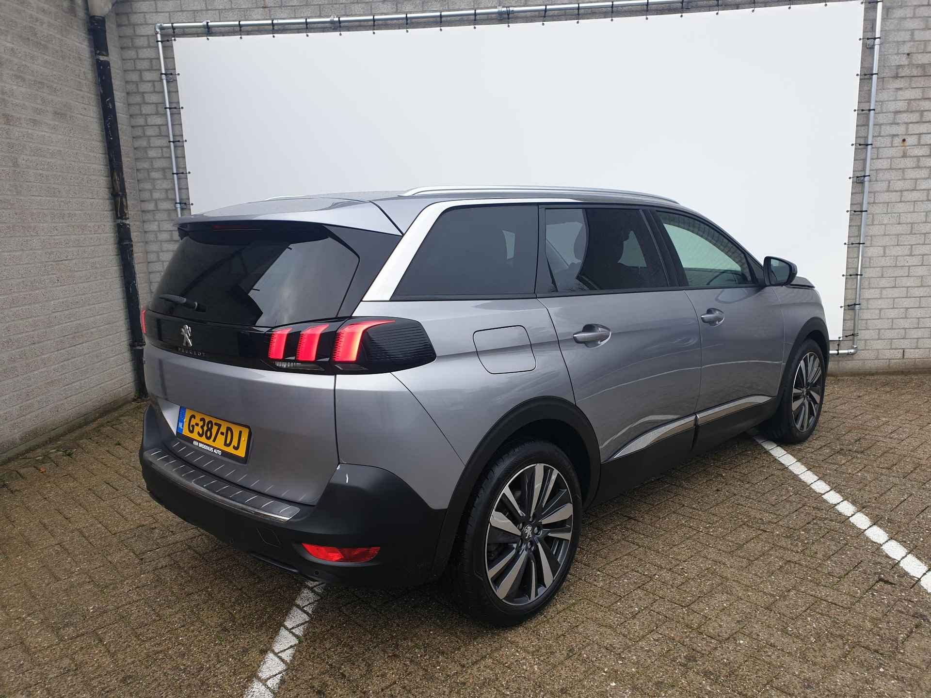 Peugeot 5008 1.2 PureTech Blue Lease Premium | Navigatie | Camera | Cruise Control - 9/45