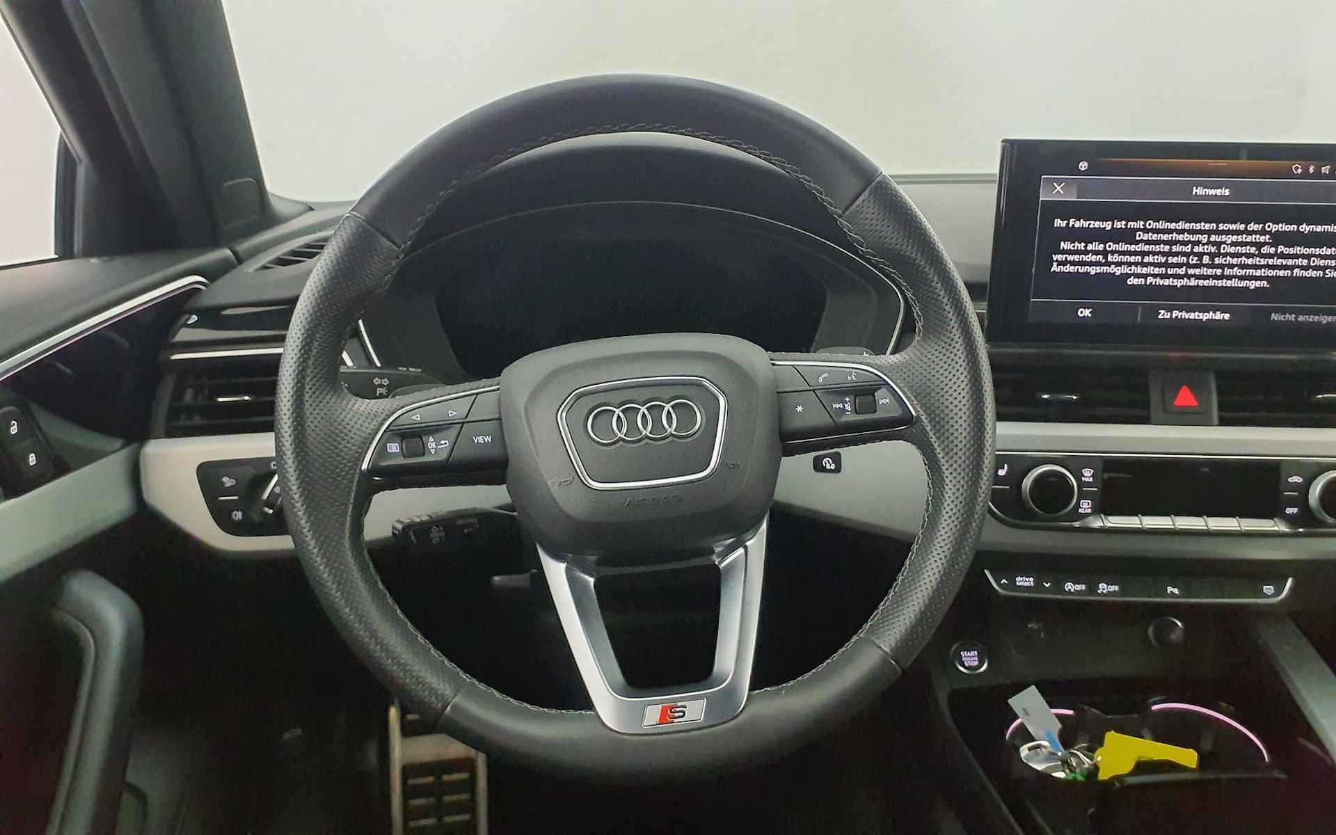 Audi A4 Avant 40 TFSI quattro S edition | Dealeronderhouden! | Matrix LED | B&O | HuD | Pano | Trekhaak | Ass. Tour & City | Sportonderstel Adaptieve dempers | Spiegel pakket | Phonebox | Nw.prijs € 74.251,- - 17/30