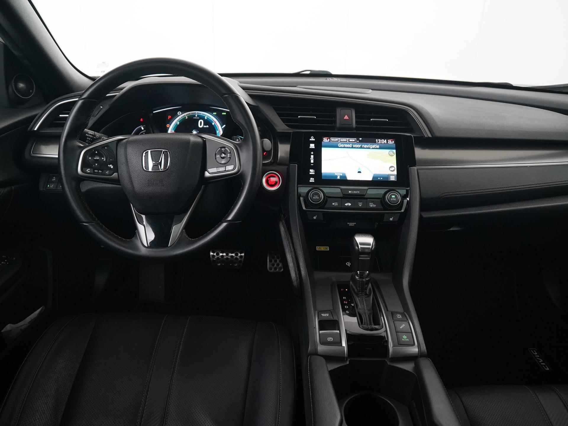 Honda Civic 1.0 i-VTEC Executive | Panoramadak | Trekhaak | Leder | Camera | Navigatie | Apple Carplay | Zondag Open! - 5/39