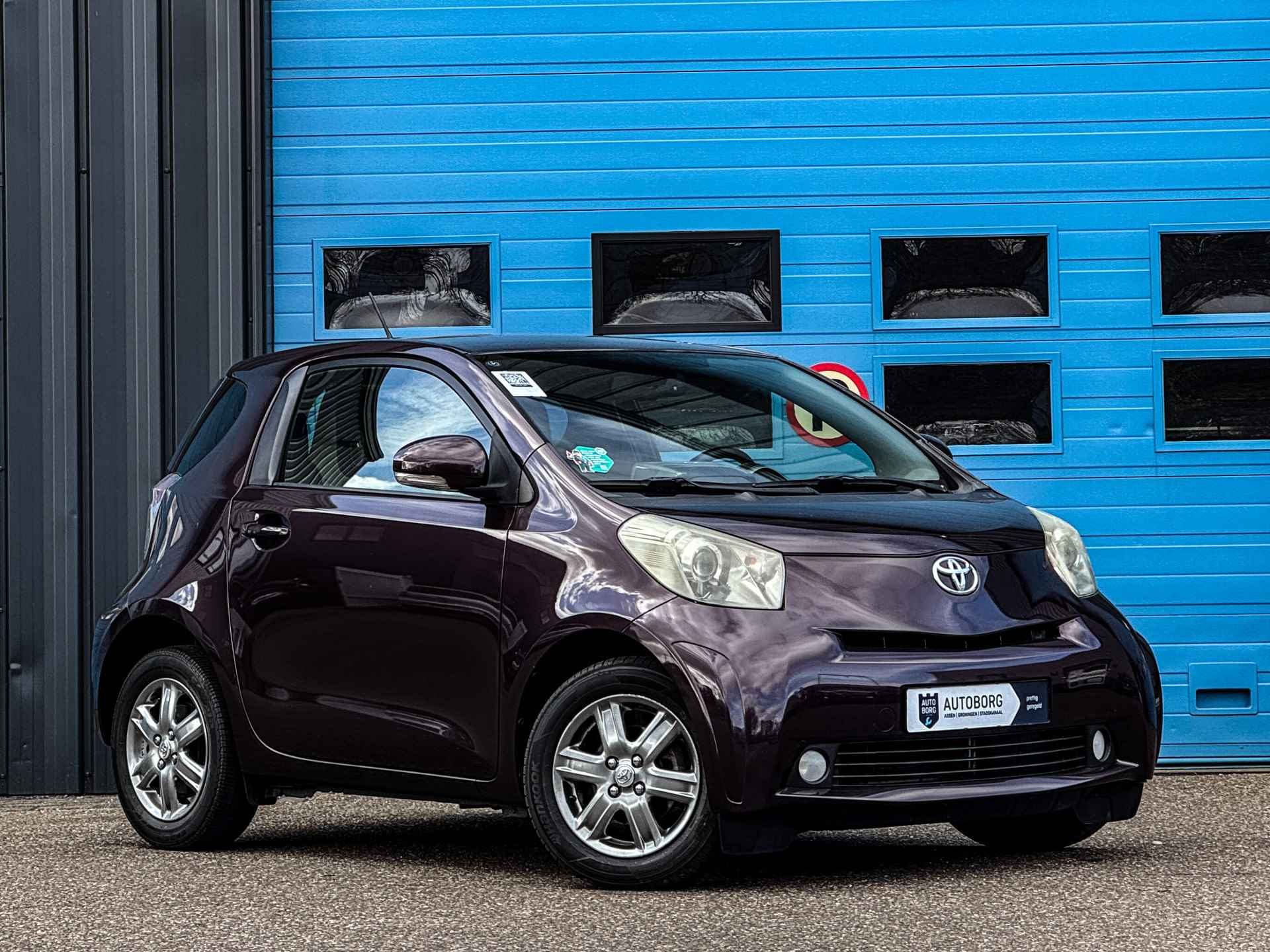 Toyota iQ 1.0 VVTi Aspiration | Prijs Inclusief Onderhoud | Navigatie | Stoelverwarming | Keyless |