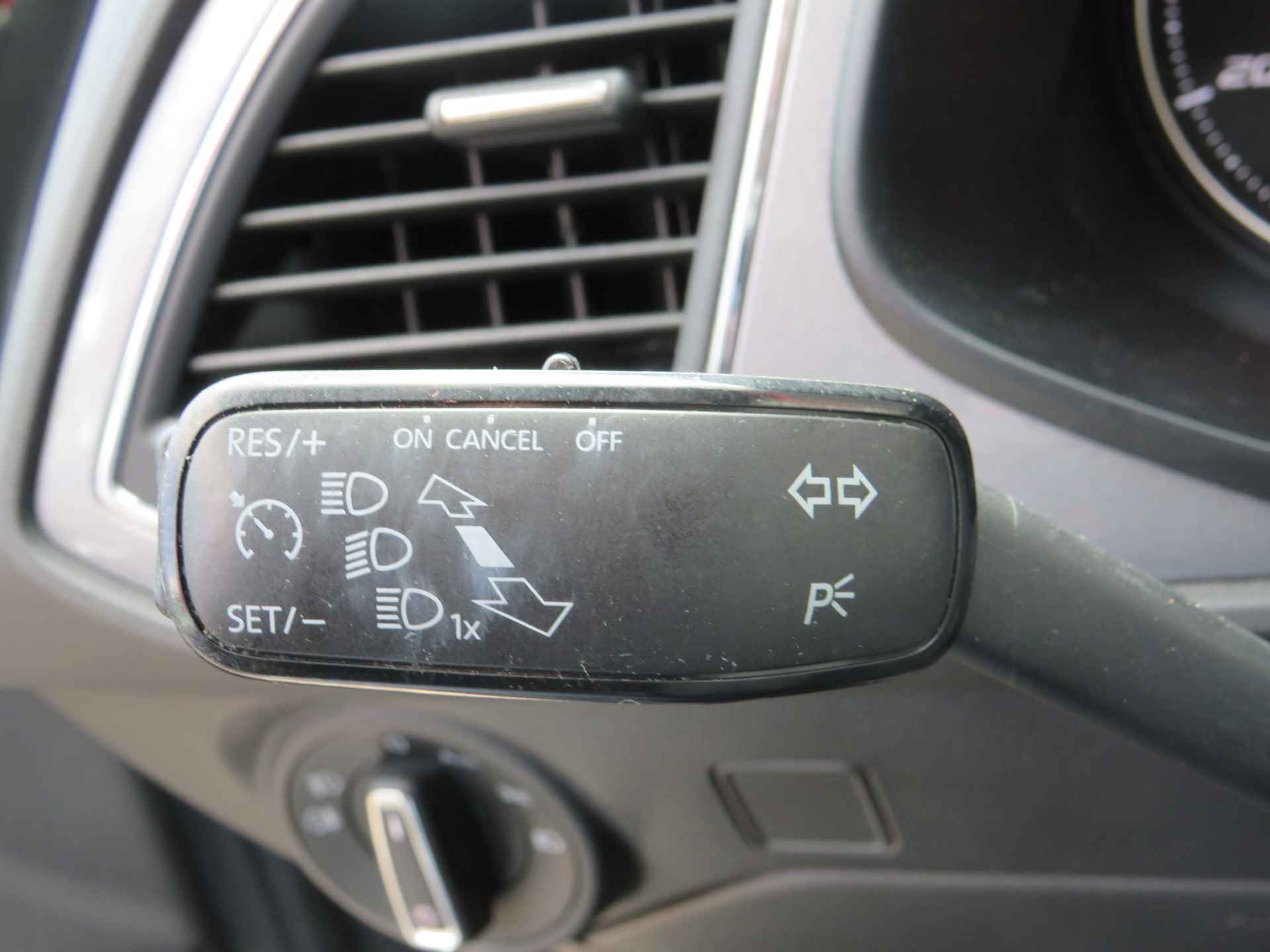 SEAT León ST 1.4 EcoTSI FR Connect| 150-PK| | Clima-Airco | Navigatie | Parkeersensoren | Incl. BOVAG Garantie | - 3/52