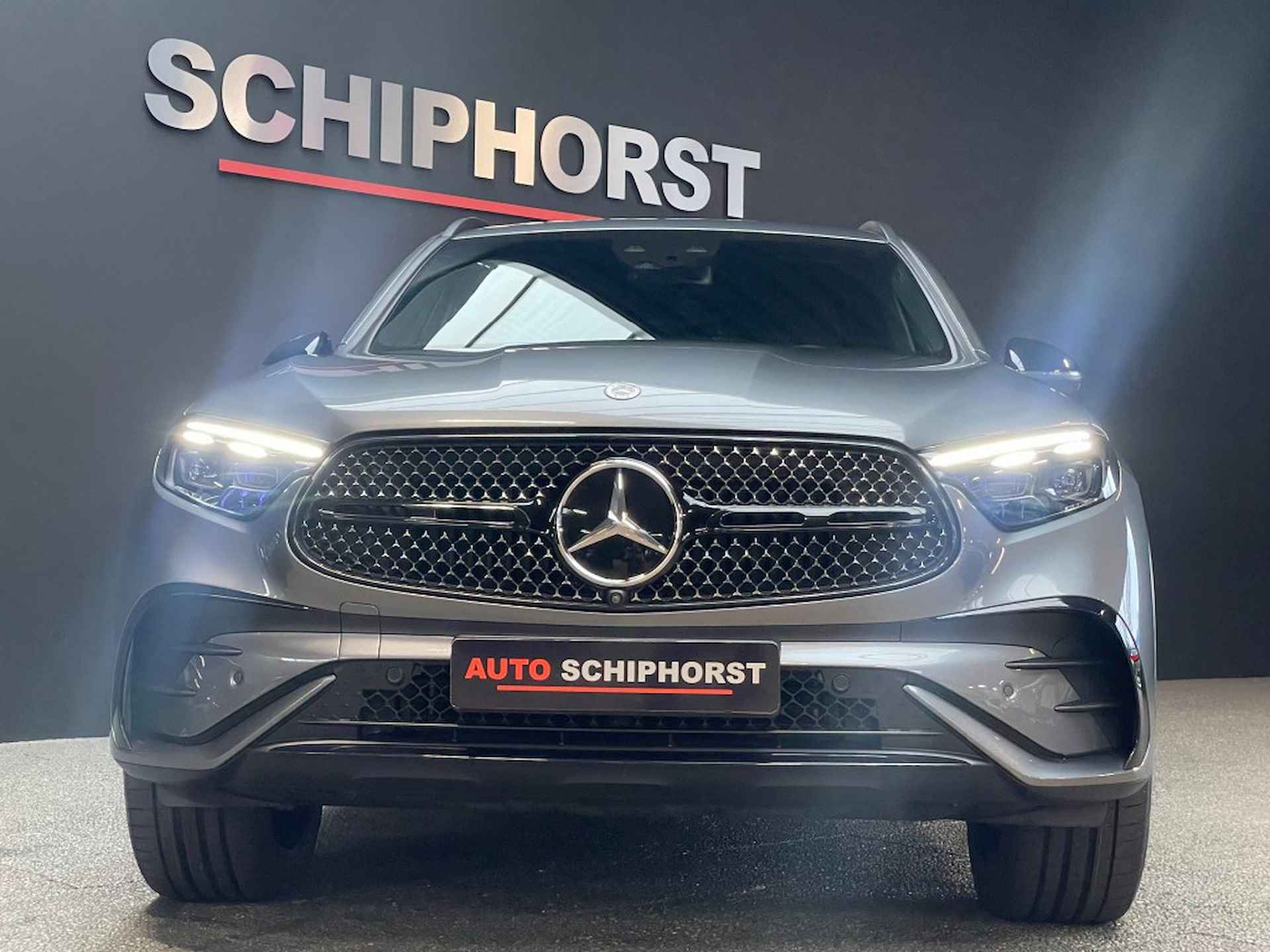 MERCEDES-BENZ Glc-klasse 300e AMG 313pk 4matic 21inch/Night-pakket/hybride - 38/43