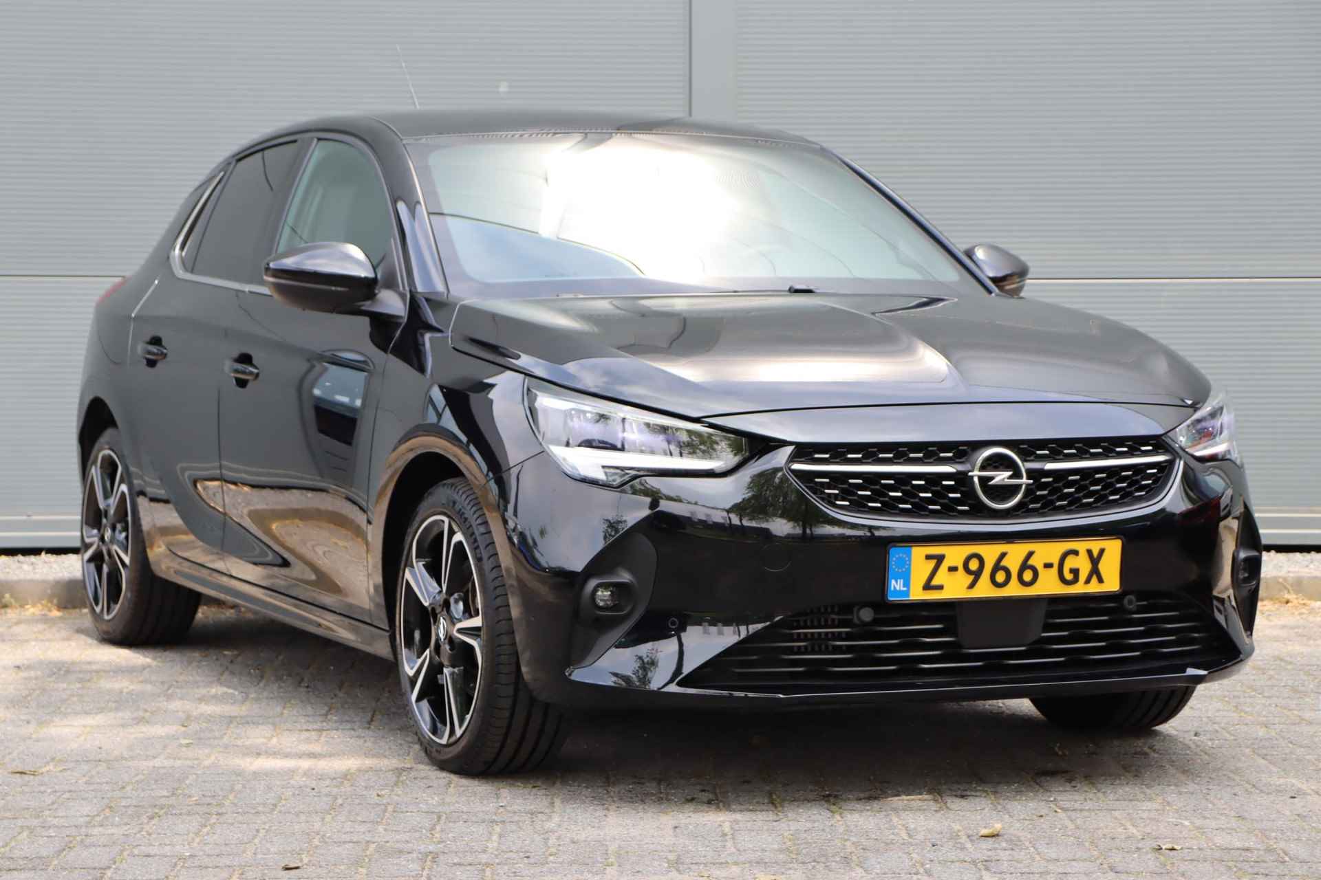 Opel Corsa 1.2T 100PK GS Line | Stoel-Stuurverwarming | Panoramadak | Climate Control - 3/41