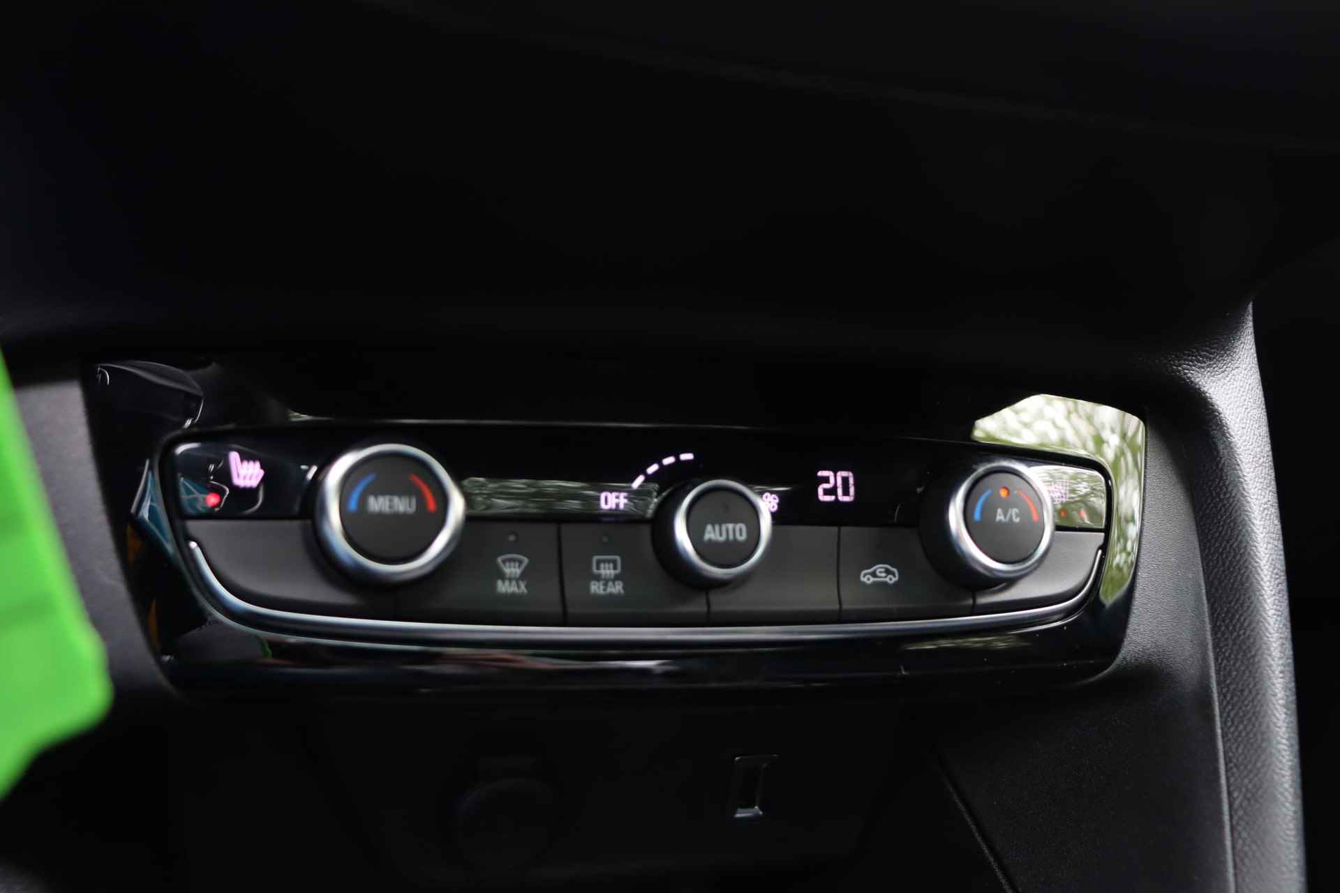 Opel Corsa 1.2T 100PK GS Line | Stoel-Stuurverwarming | Panoramadak | Climate Control - 24/41
