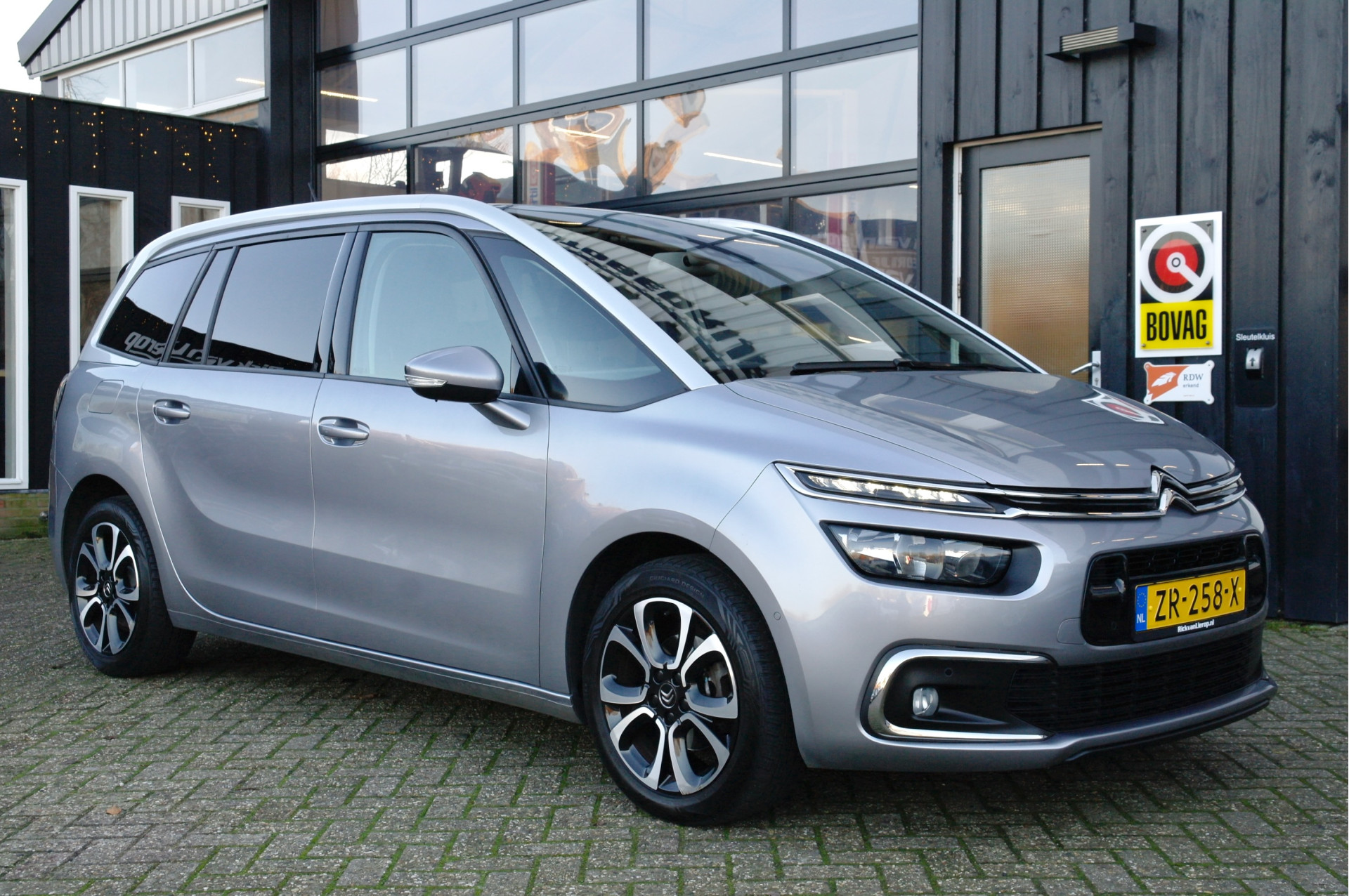 Citroën Grand C4 Spacetourer 1.2 131PK PureTech Business | 7-Zits | CarPlay | NL-Auto