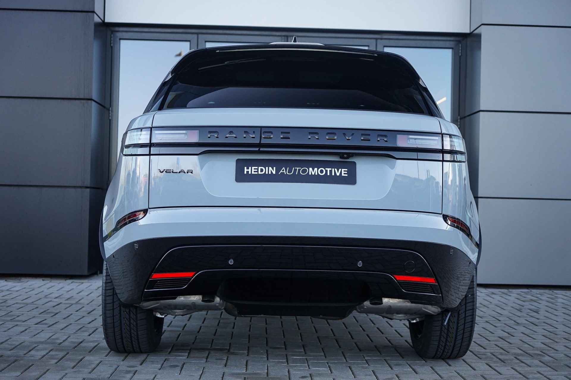 Land Rover Range Rover Velar 2.0 P400e AWD Dynamic SE PHEV | Panoramadak | 360 Camera | Head-up Display - 8/37