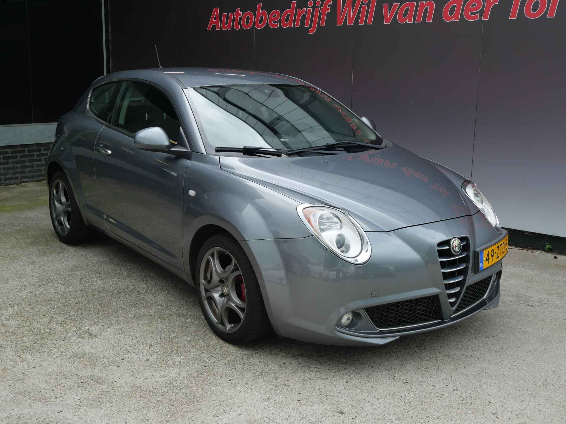 Alfa Romeo MiTo TwinAir DISTINCTIVE | LEER | CLIMA | CRUISE | 6-BAK | NIEUWE APK!! - 3/15