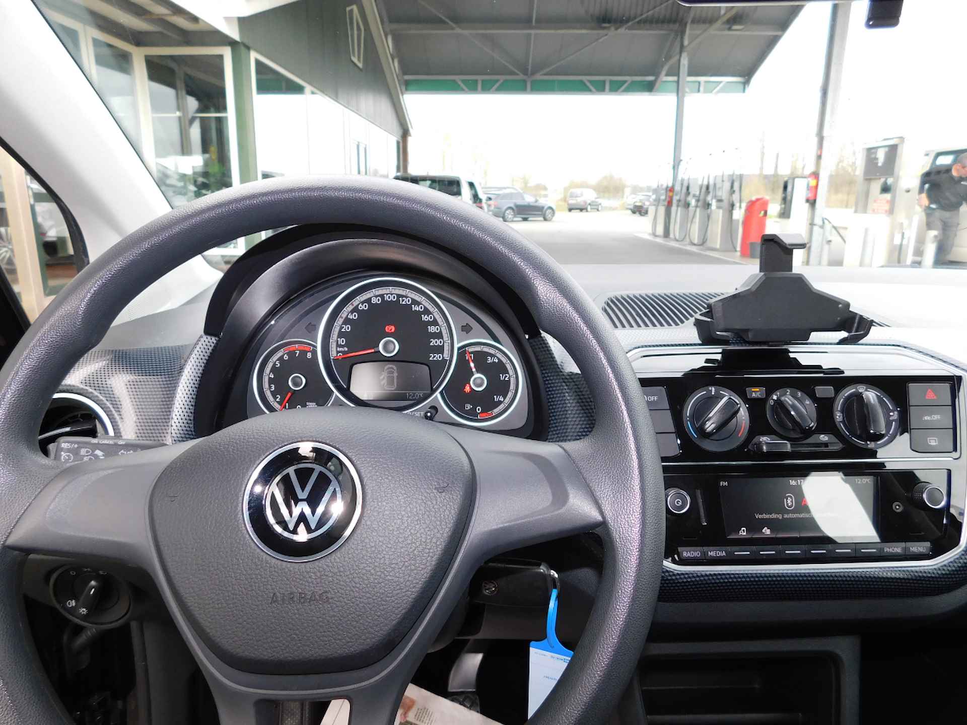Volkswagen up! 1.0MPI 60PK MOVE UP! All-in Prijs! 1 jaar garantie - 3/24