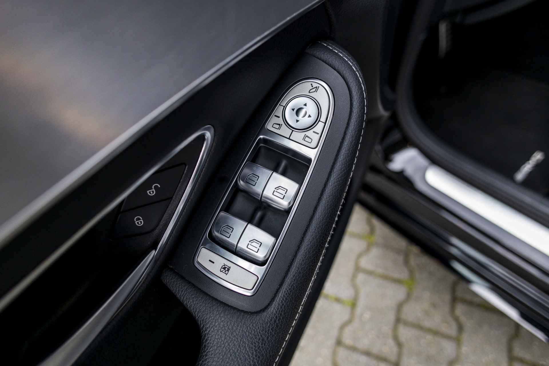 Mercedes-Benz C-Klasse Estate 180 CDI AMG Sport Edition | NL Auto | Trekhaak | Volleder | Burmester | - 24/51