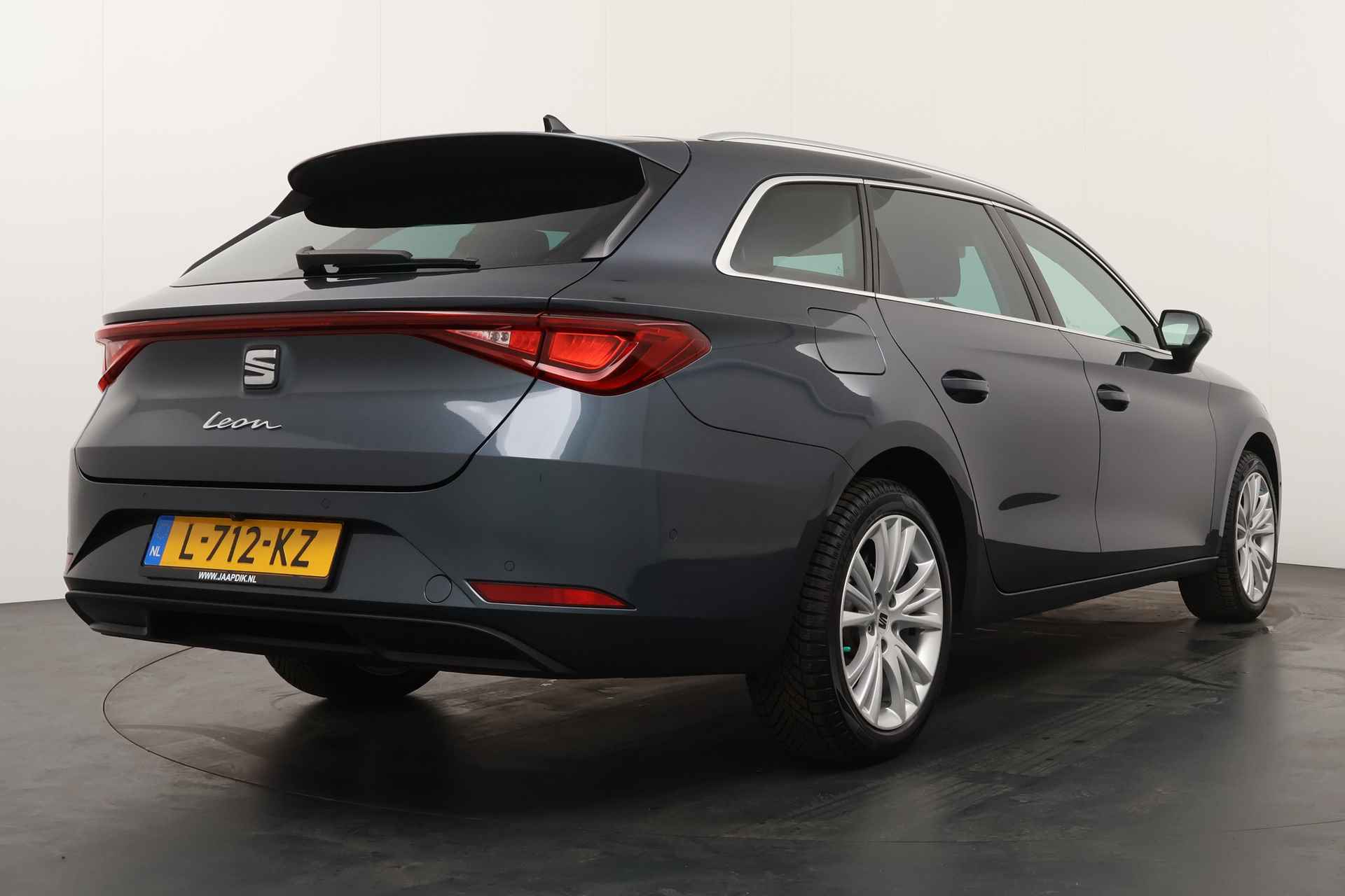 SEAT Leon Sportstourer BWJ 2021 | 1.5 TSI 131PK Style Bus Intense | CAMERA | CLIMA | NAVI | WINTERPAKKET | AD CRUISE | CARPLAY | PRIVACY GLASS - 3/31