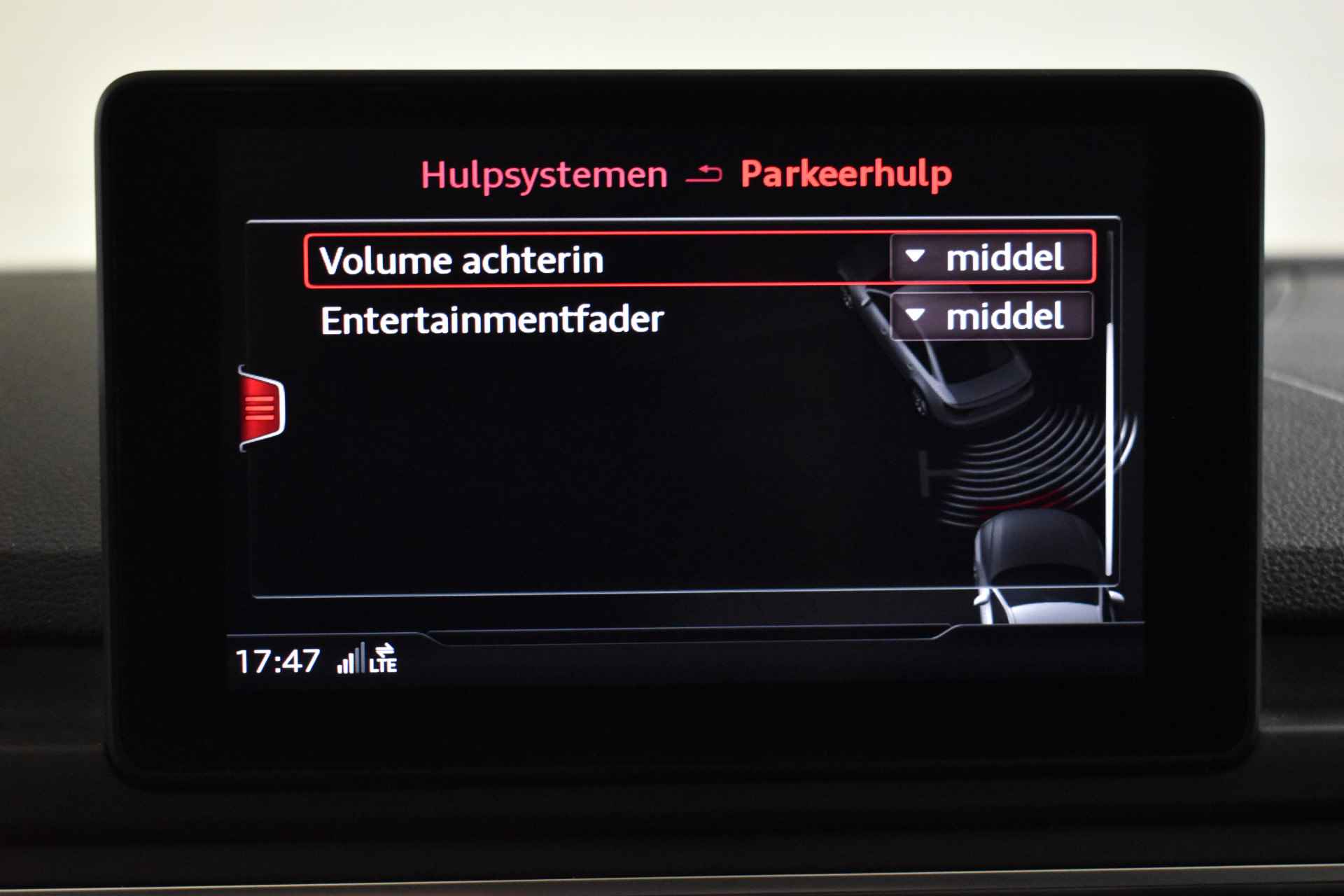 Audi A4 Limousine 35 TFSI 2.0 150PK S TRONIC SPORT EDITION NAVI/PDC/LED - 32/34