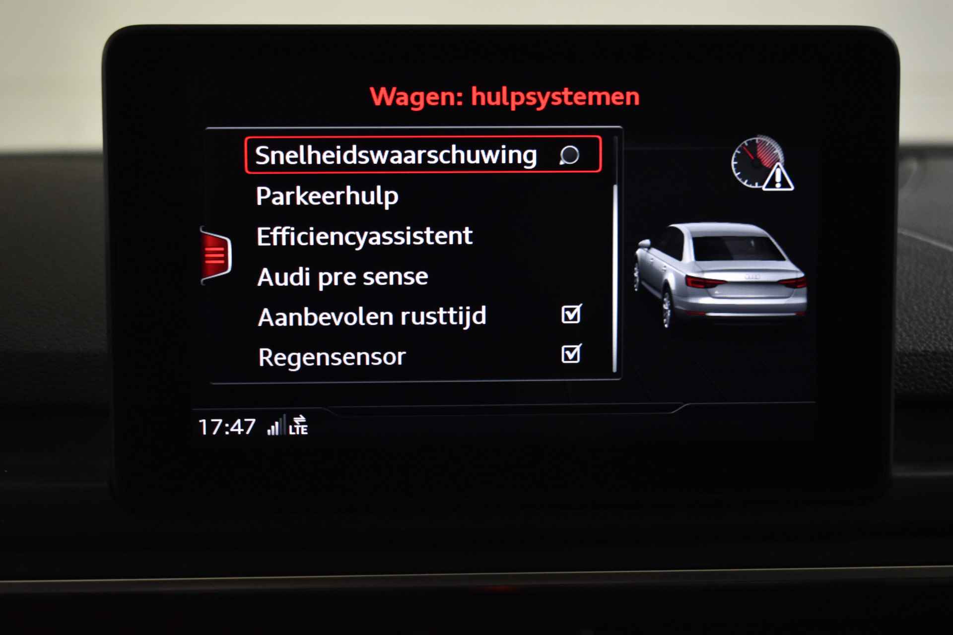 Audi A4 Limousine 35 TFSI 2.0 150PK S TRONIC SPORT EDITION NAVI/PDC/LED - 33/34