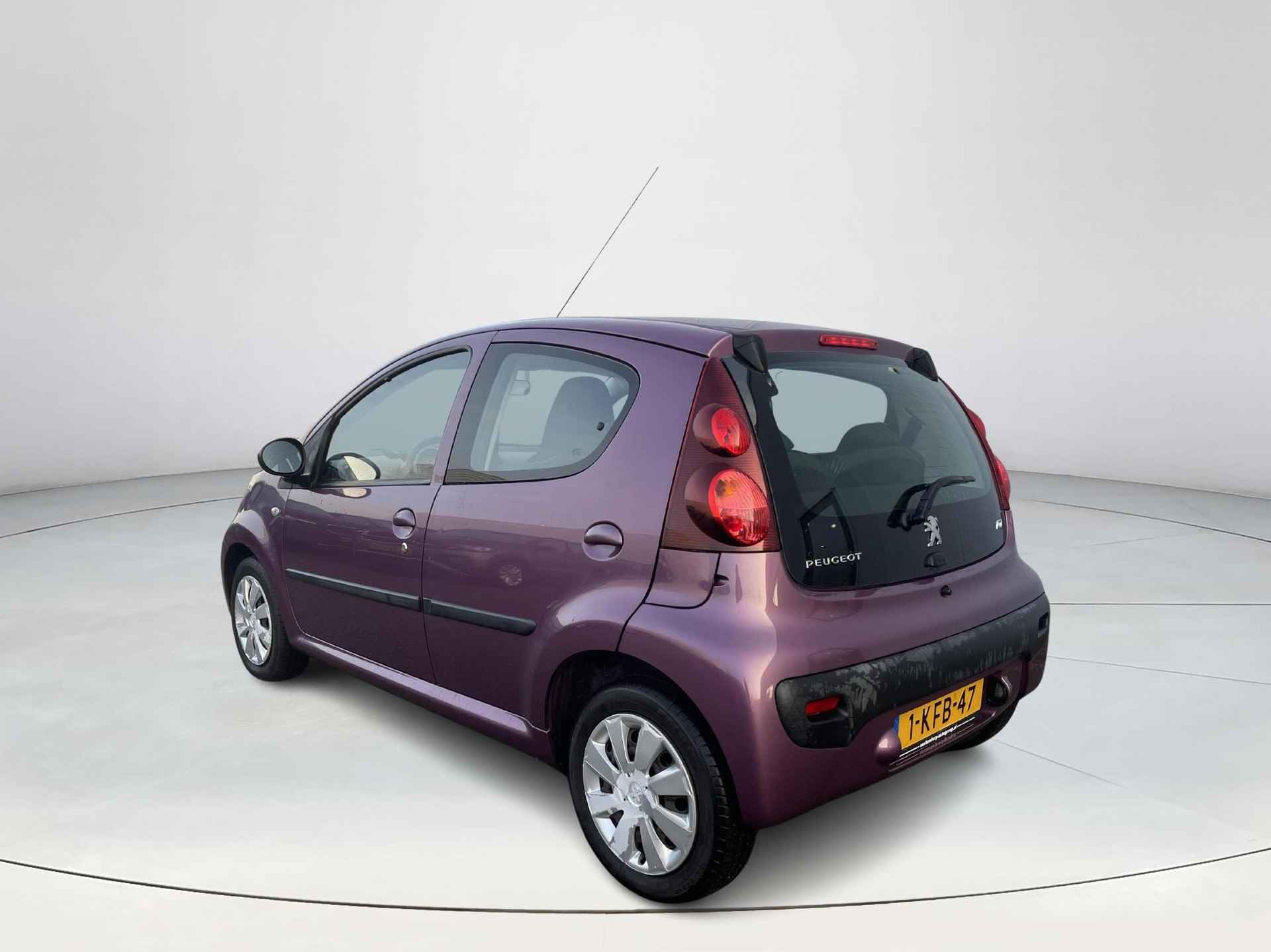 Peugeot 107 1.0 Active Airconditioning | Elektrische ramen voor | Stuurbekrachtiging | 12 maanden BOVAG garantie - 4/10