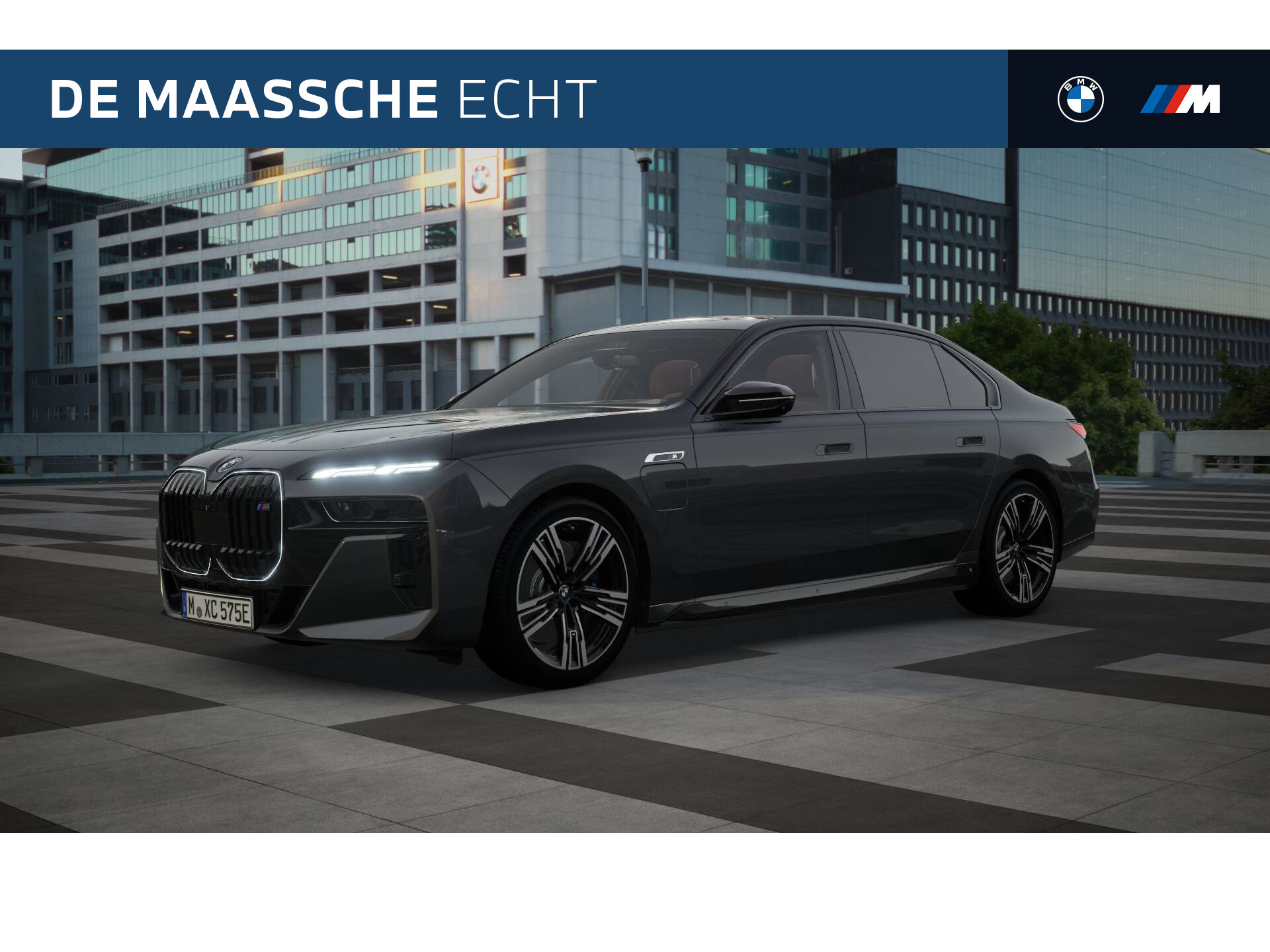 BMW 7 Serie M760e xDrive High Executive Automaat / Panoramadak Sky Lounge / Massagefunctie / Parking Assistant Professional / Bowers & Wilkins / Active Steering