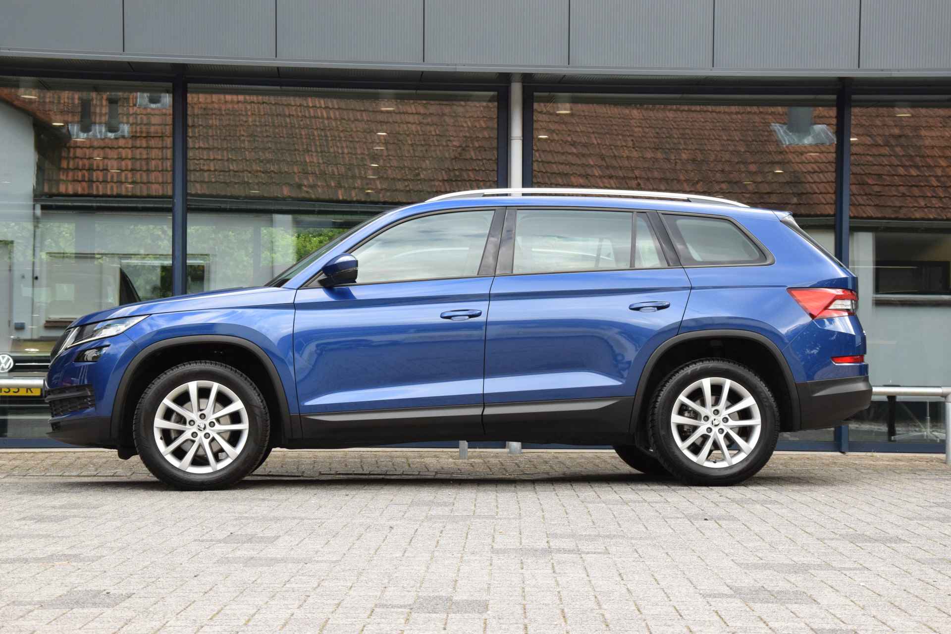 Škoda Kodiaq 1.5 TSI 150PK Business Edition DSG Automaat | incl. BOVAG Garantie | NL-Auto | Adaptive Cruise | Elektrische Kofferklep | Camera | Full LED | Half Leder | Stoelverwarming | - 4/43