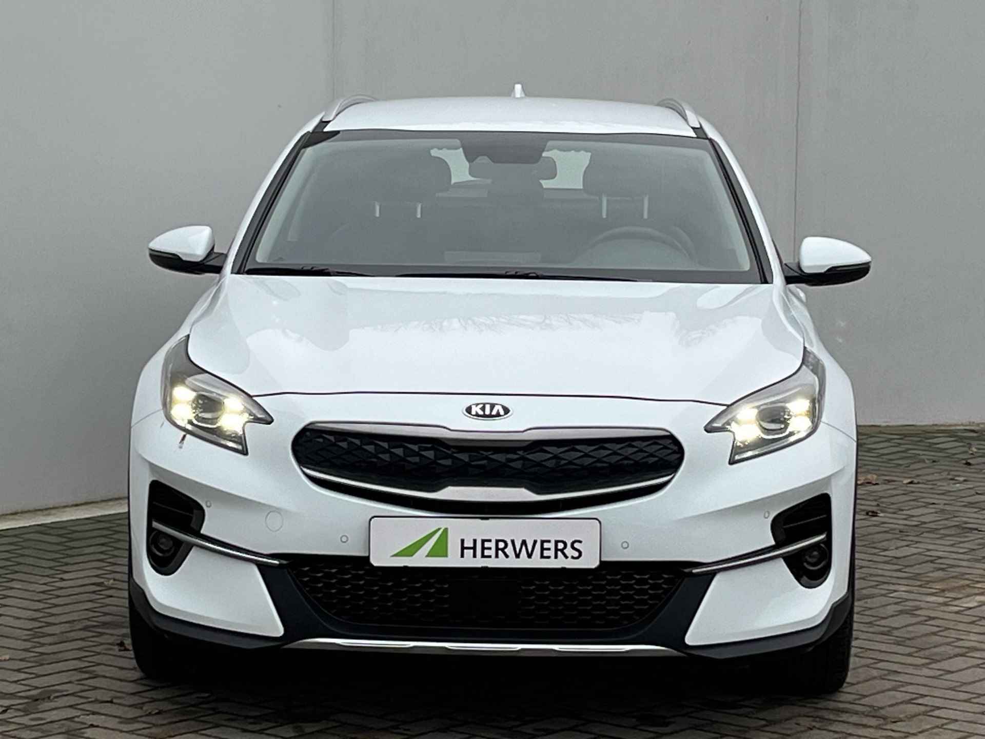 Kia XCeed 1.6 GDi PHEV DynamicPlusLine Automaat / 18" Lichtmetalen velgen / Adaptieve cruise control / Dodehoekdetectie / Winterset beschikbaar tegen meerprijs - 24/54