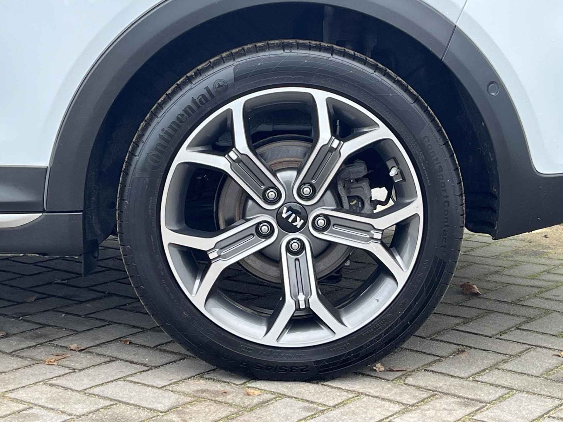 Kia XCeed 1.6 GDi PHEV DynamicPlusLine Automaat / 18" Lichtmetalen velgen / Adaptieve cruise control / Dodehoekdetectie / Winterset beschikbaar tegen meerprijs - 26/54