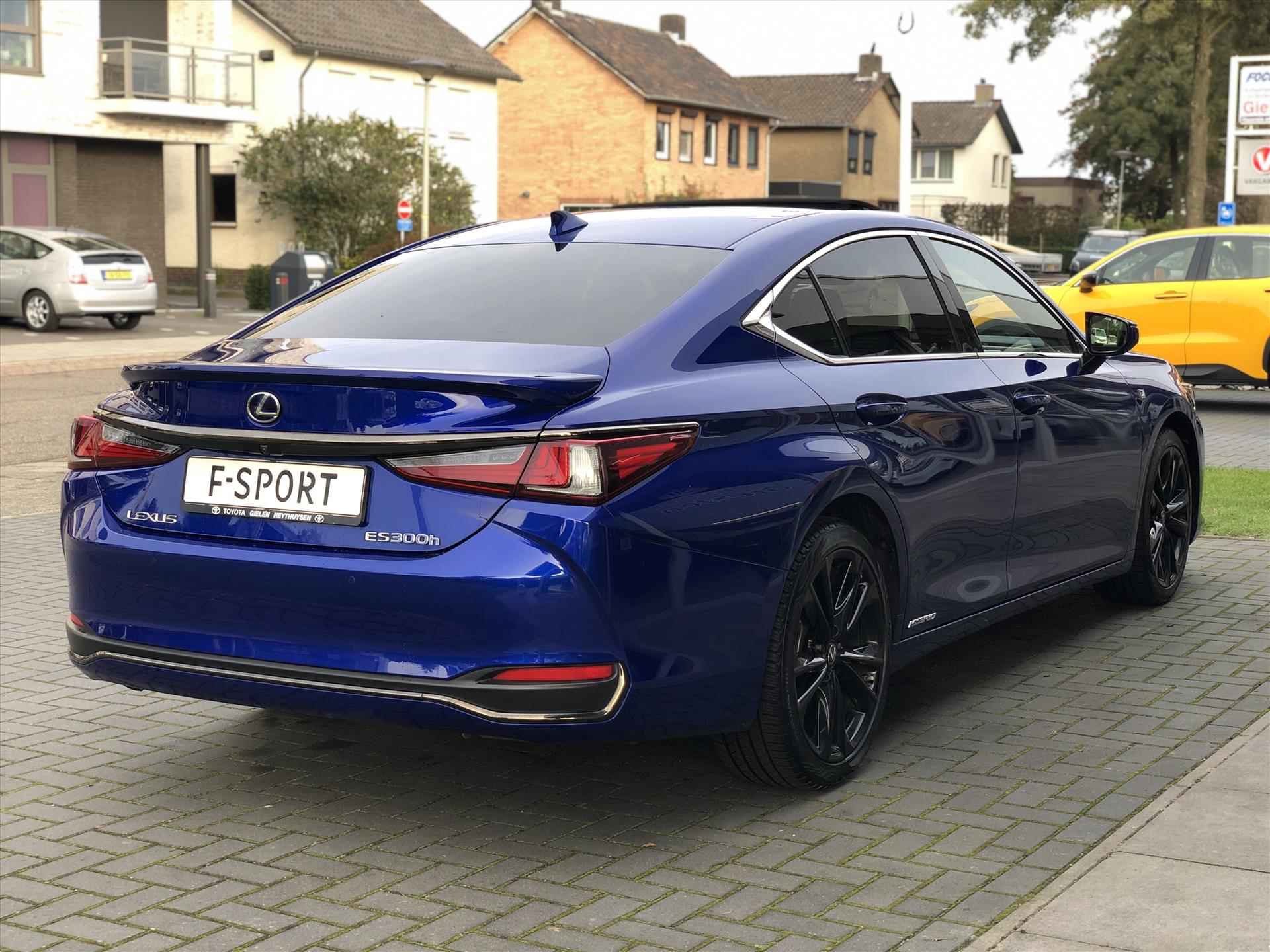 Lexus Es 300h F Sport Line | Schuifdak, Mark Levinson, HUD, Leer, Stoelventilatie, 360 graden camera, Dodehoekherkenning, Eerste eigenaar, BTW auto - 4/43