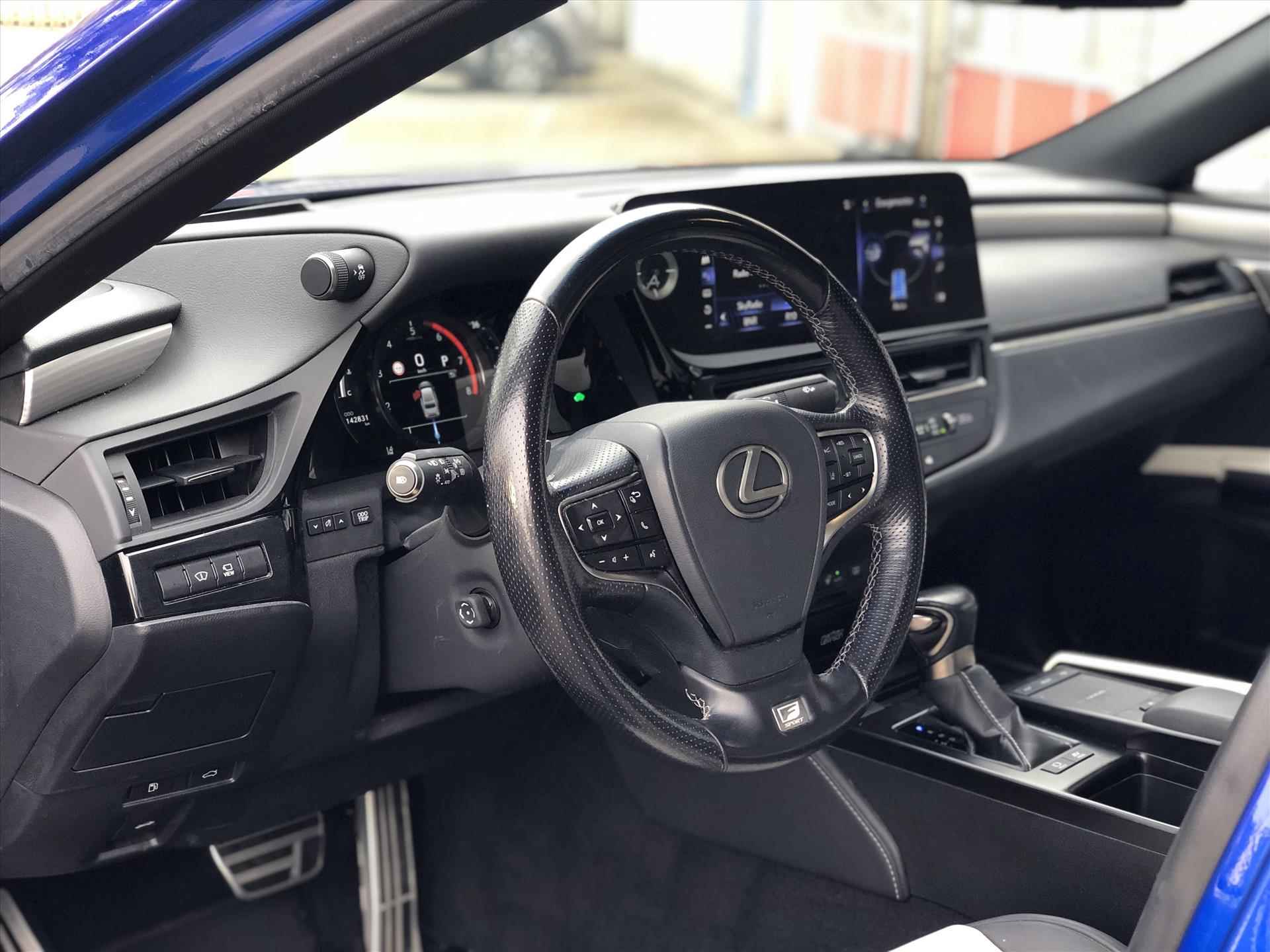 Lexus Es 300h F Sport Line | Schuifdak, Mark Levinson, HUD, Leer, Stoelventilatie, 360 graden camera, Dodehoekherkenning, Eerste eigenaar, BTW auto - 25/43